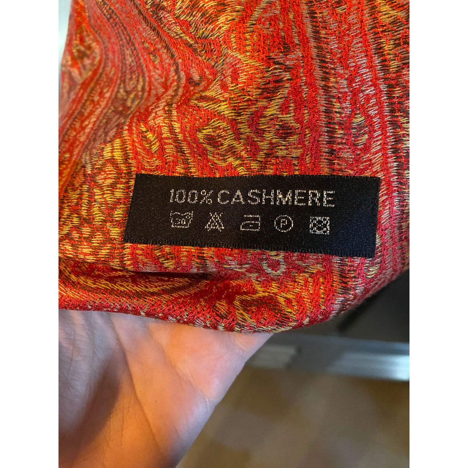 Other NEW 100% Cashmere Shawl Red & Gold Size ONE SIZE - 5 Thumbnail