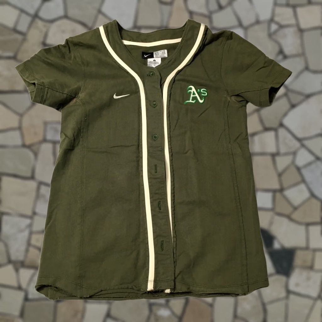 Nike Nike Oakland Athletics Baseball Jersey Shirt Small Embroidered Button Up A's Women Green Size S / US 4 / IT 40 - 1 Thumbnail
