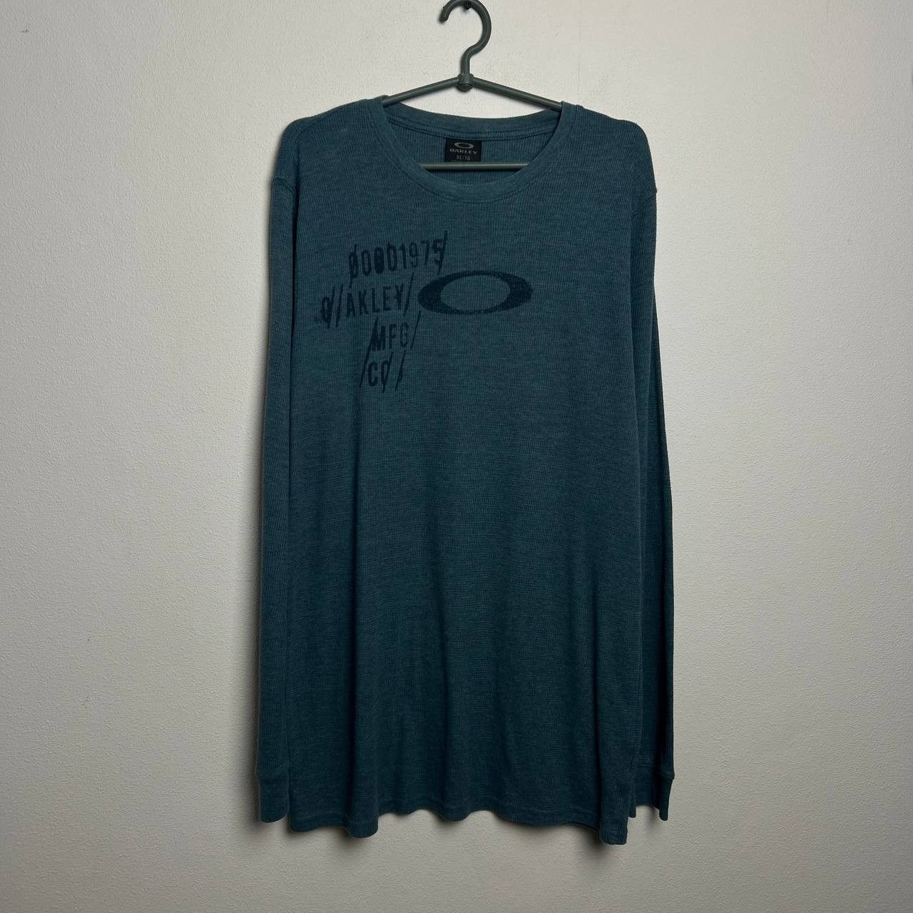 Oakley Vintage Oakley Softwear big logo streetwear y2k longsleeve Size US XL / EU 56 / 4 - 1 Thumbnail