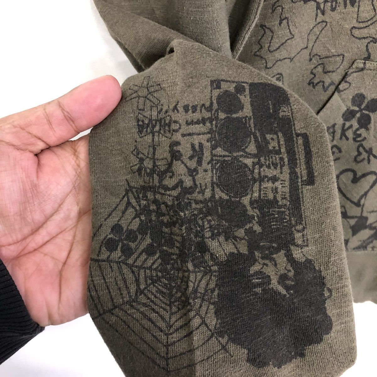 Beams Japan BEAMS JIMI HENDRIX ILLUSTRATION DISSTRESS DESIGN SWEATSHIRT Size US M / EU 48-50 / 2 - 5 Thumbnail