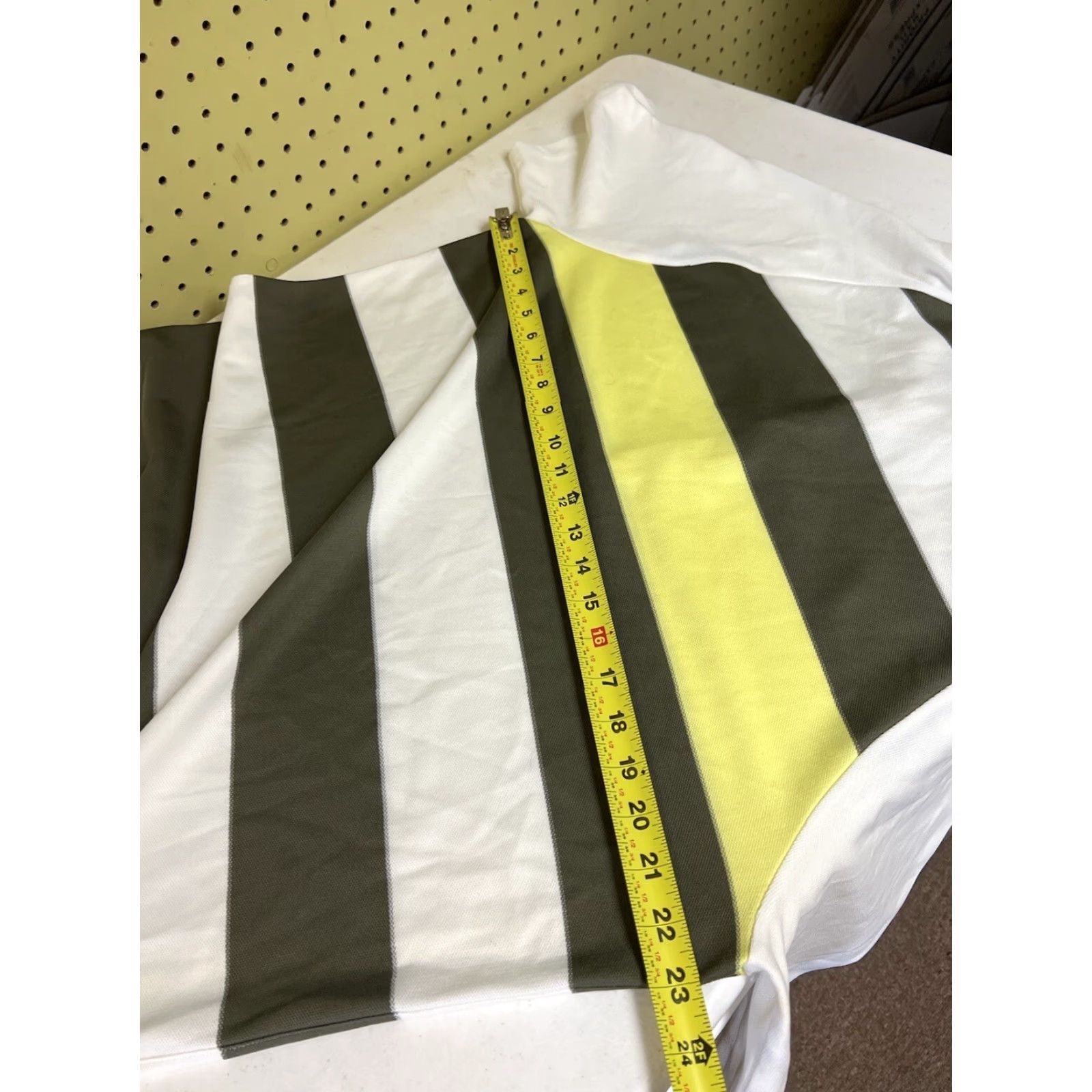 Nike Nike Golf Polo Shirt Mens XL Dri-Fit Striped Multicolor Casual Polo Shirt Golf/Activewear Mens XL Nike Dri-Fit Size US XL / EU 56 / 4 - 5 Thumbnail