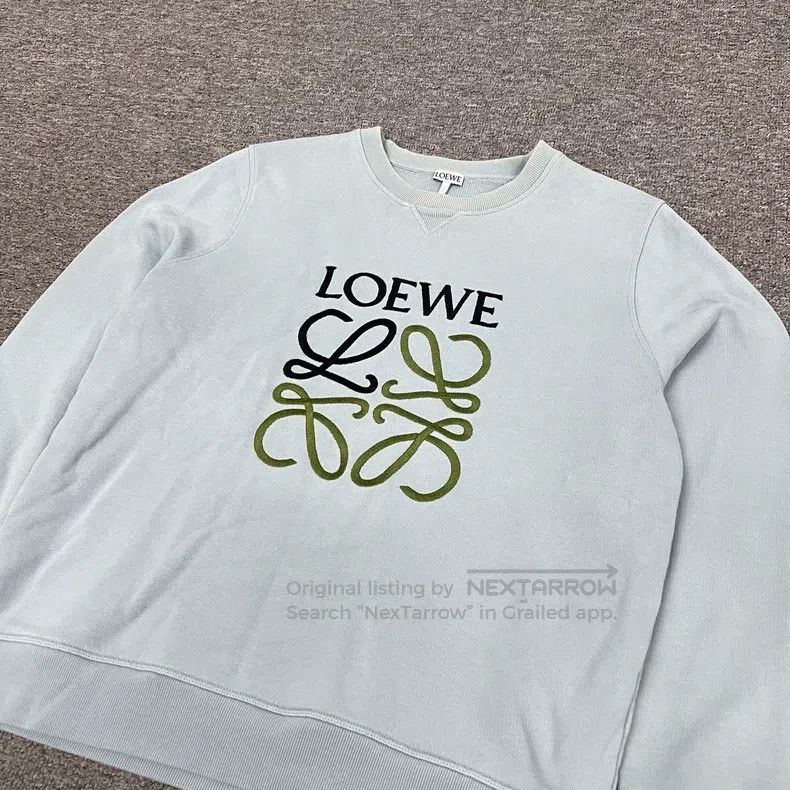 Loewe Loewe Embroidered Logo Round Neck Sweatshirt Size L / US 10 / IT 46 - 3 Thumbnail