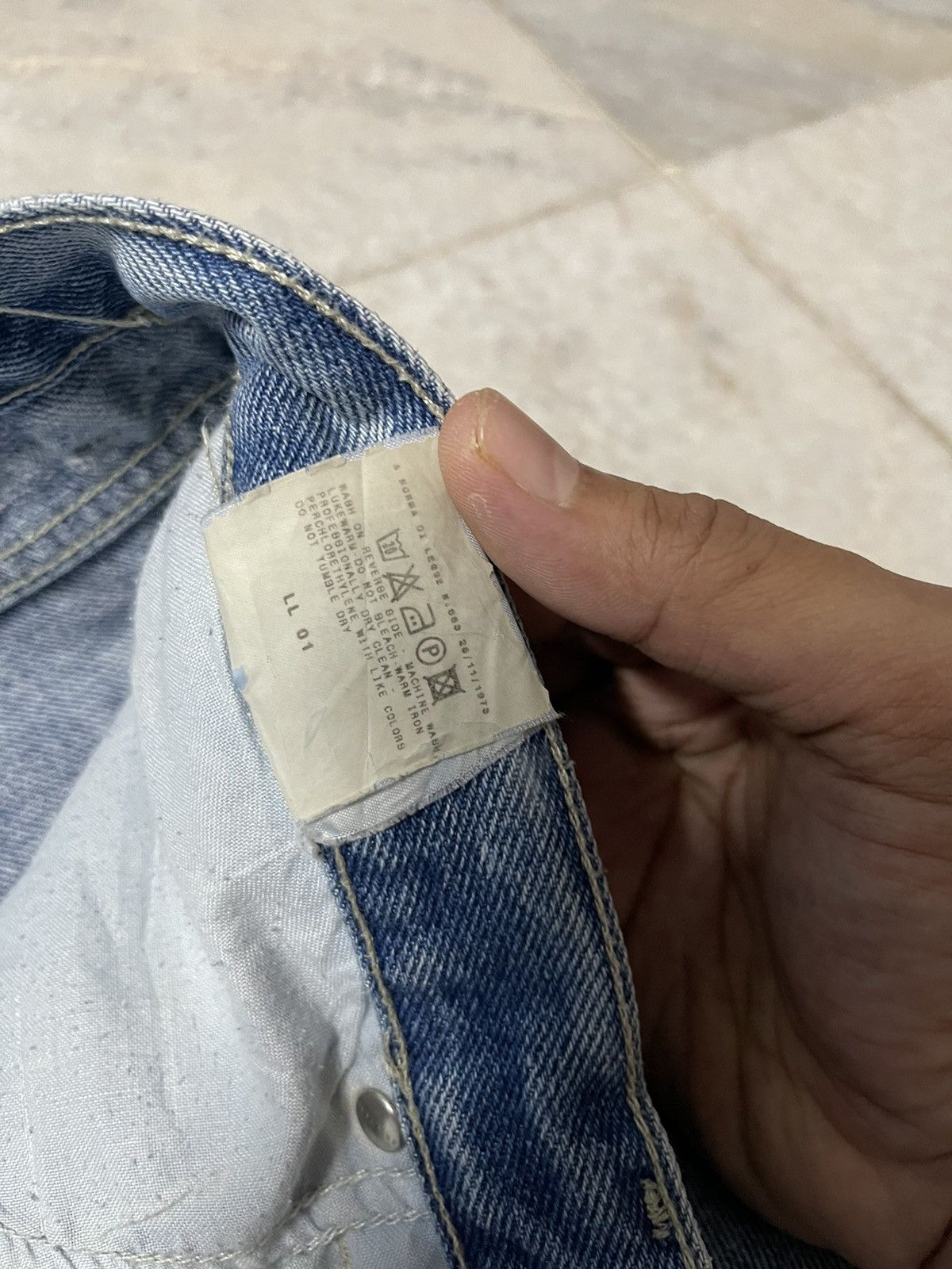 Versace × Versace Jeans Couture × Vintage Vintage Versace Jeans Couture Denim Jeans Blue Size US 34 / EU 50 - 13 Thumbnail