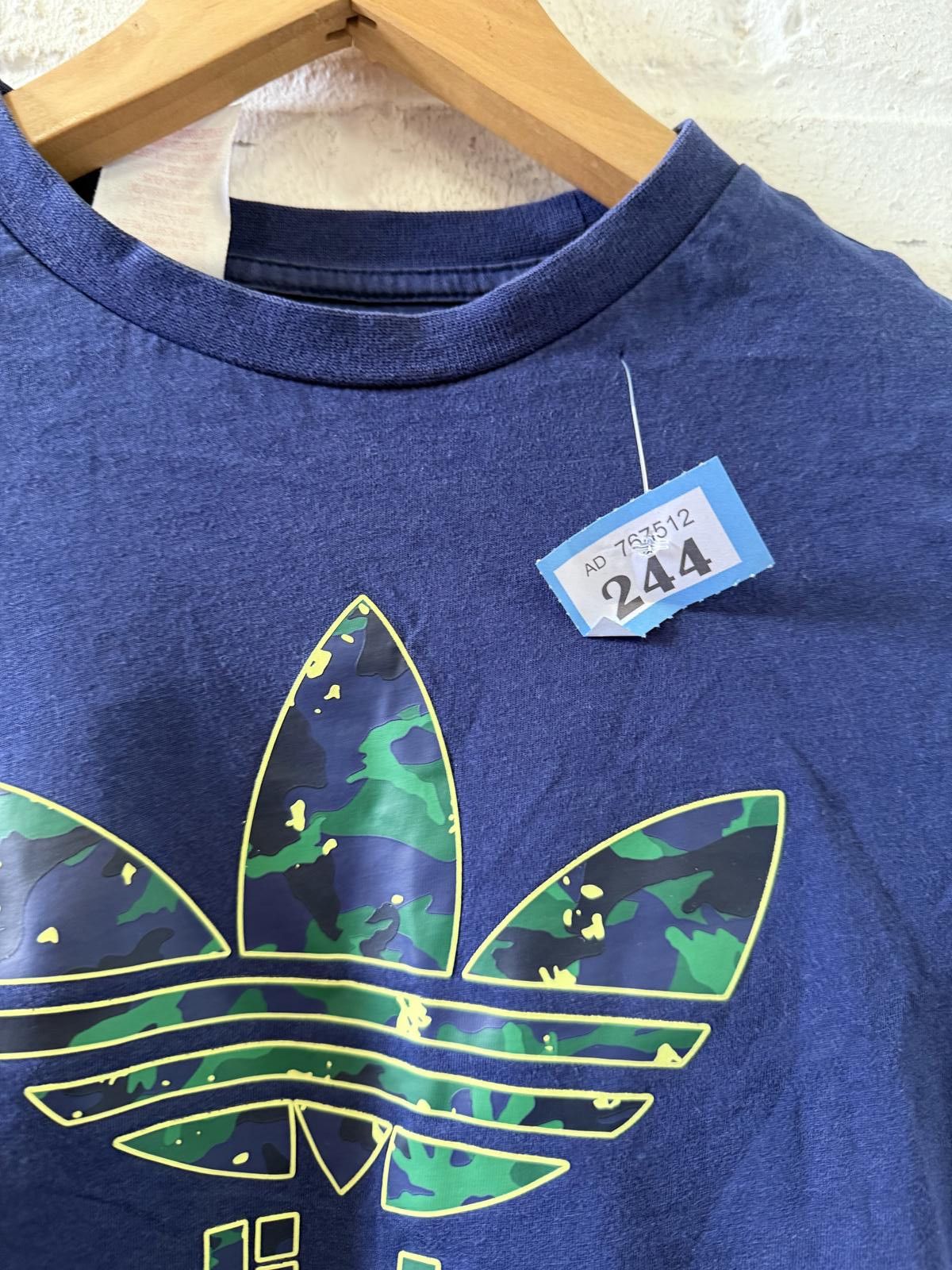 Adidas Adidas Kids' Navy Blue T-Shirt with Camouflage Logo, Size 11 Size US XXS / EU 40 - 2 Thumbnail