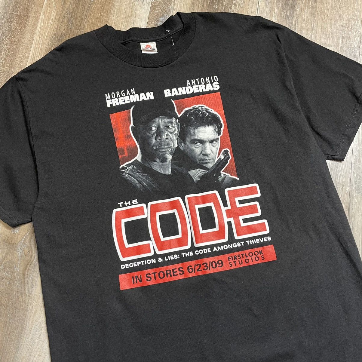 AAA The Code Vintage Movie Promo Tee Shirt Mens XL Poster Print Size US XL / EU 56 / 4 - 2 Thumbnail