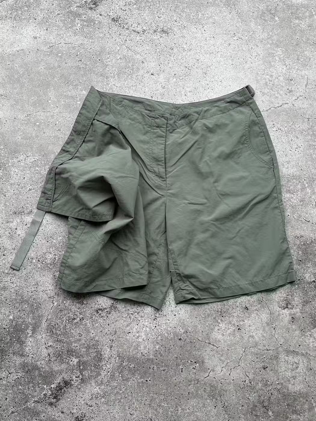 Vintage Vintage Shorts/Skirt C573(V264) Size 27" / US 4 / IT 40 - 3 Thumbnail