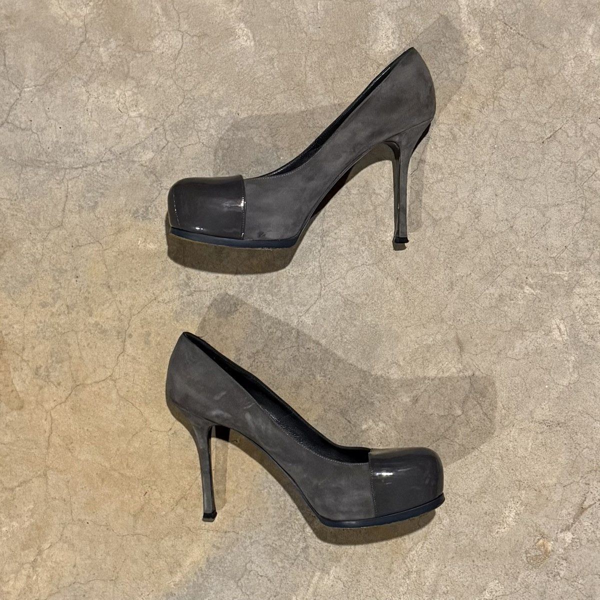 Yves Saint Laurent YSL Saint Laurent Tribtoo Patent Leather Suede Platform Pump Size US 11 / IT 41 - 4 Thumbnail