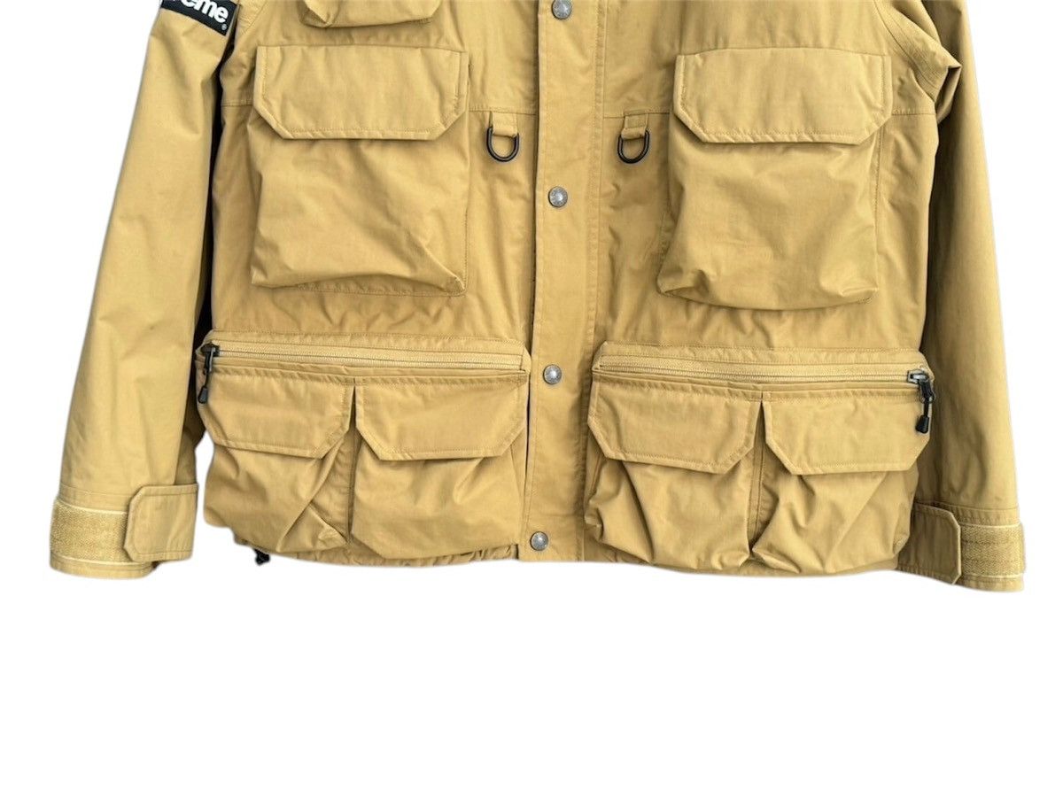 Supreme × The North Face 2020 Supreme × THE NORTH FACE CARGO JACKET GOLD MEDIUM Size US M / EU 48-50 / 2 - 4 Thumbnail