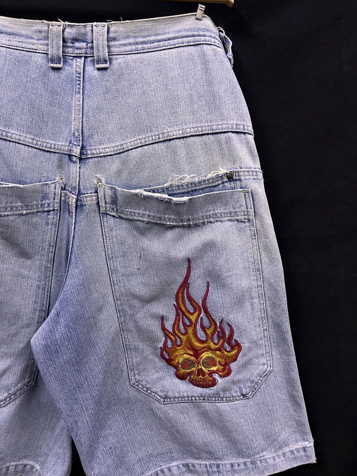 JNCO RARE‼️ VINTAGE JNCO JEANS FLAME EMBROIDERED JEANS JORTS Size US 39 - 2 Thumbnail
