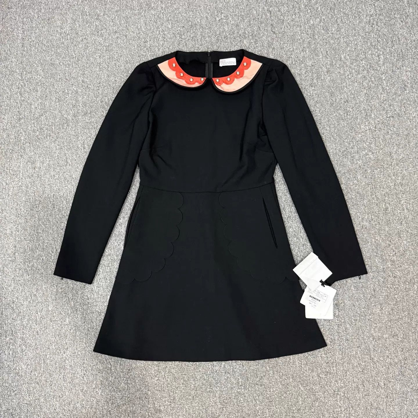 Valentino Valentino Black Color Blocked Collared Dress 40 Size S / US 4 / IT 40 - 1 Thumbnail