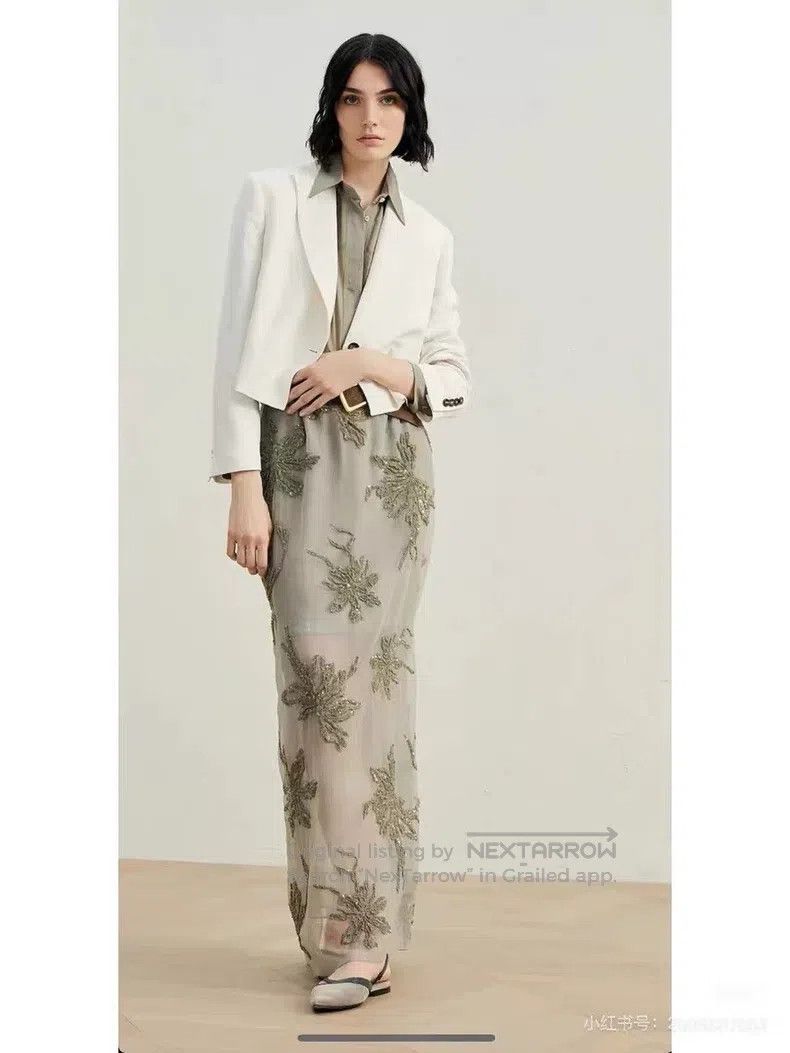 Brunello Cucinelli Brunello Cucinelli Beaded Linen Blazer Jacket Size XS / US 0-2 / IT 36-38 - 3 Thumbnail