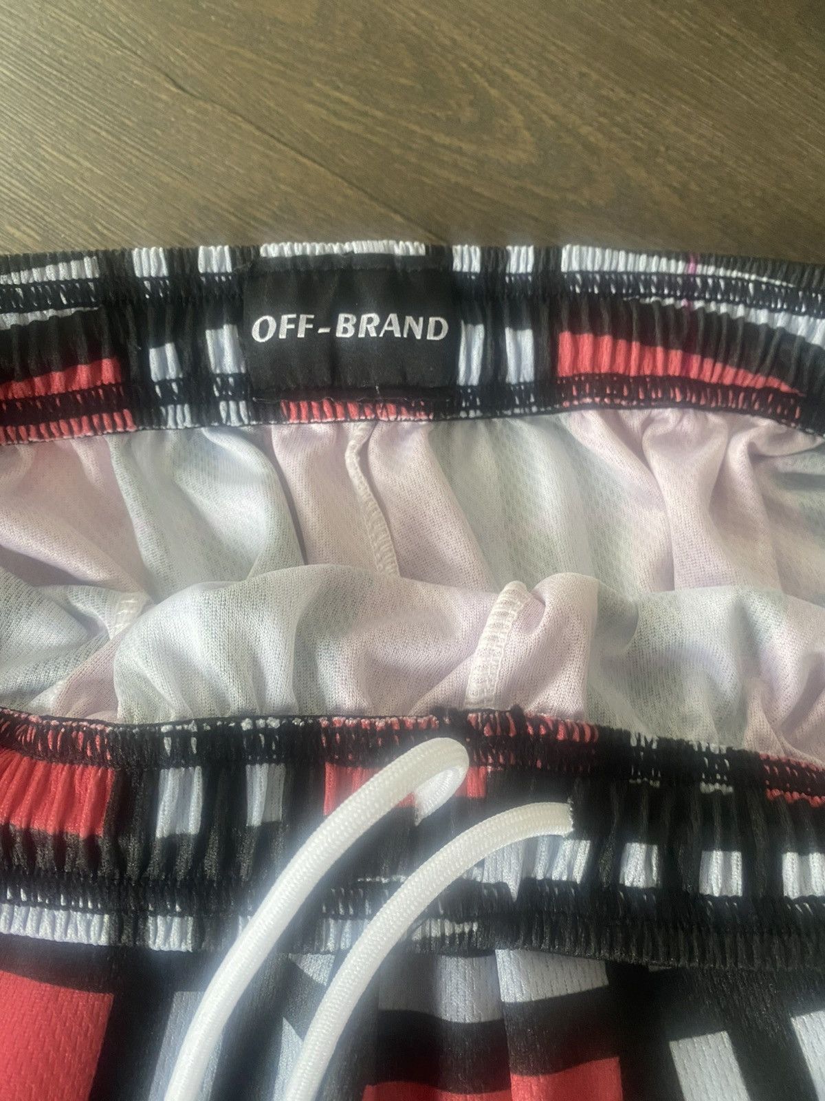 Other Red Plaid Shorts Size US 28 / EU 44 - 2 Thumbnail