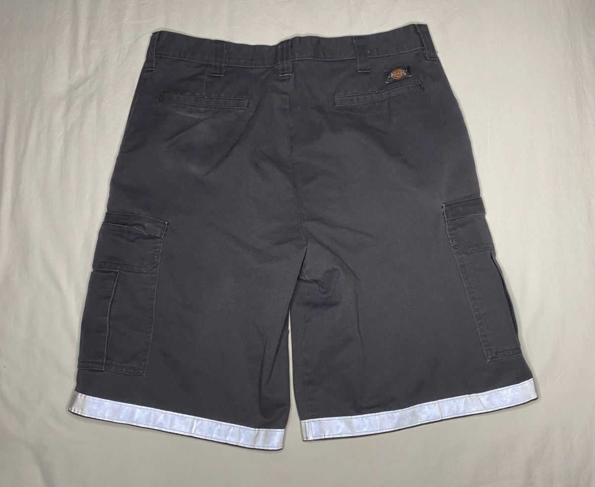 Dickies Size 36 Dickies Grey Reflective Work Shorts Relaxed Fit 13" Size US 36 / EU 52 - 2 Thumbnail