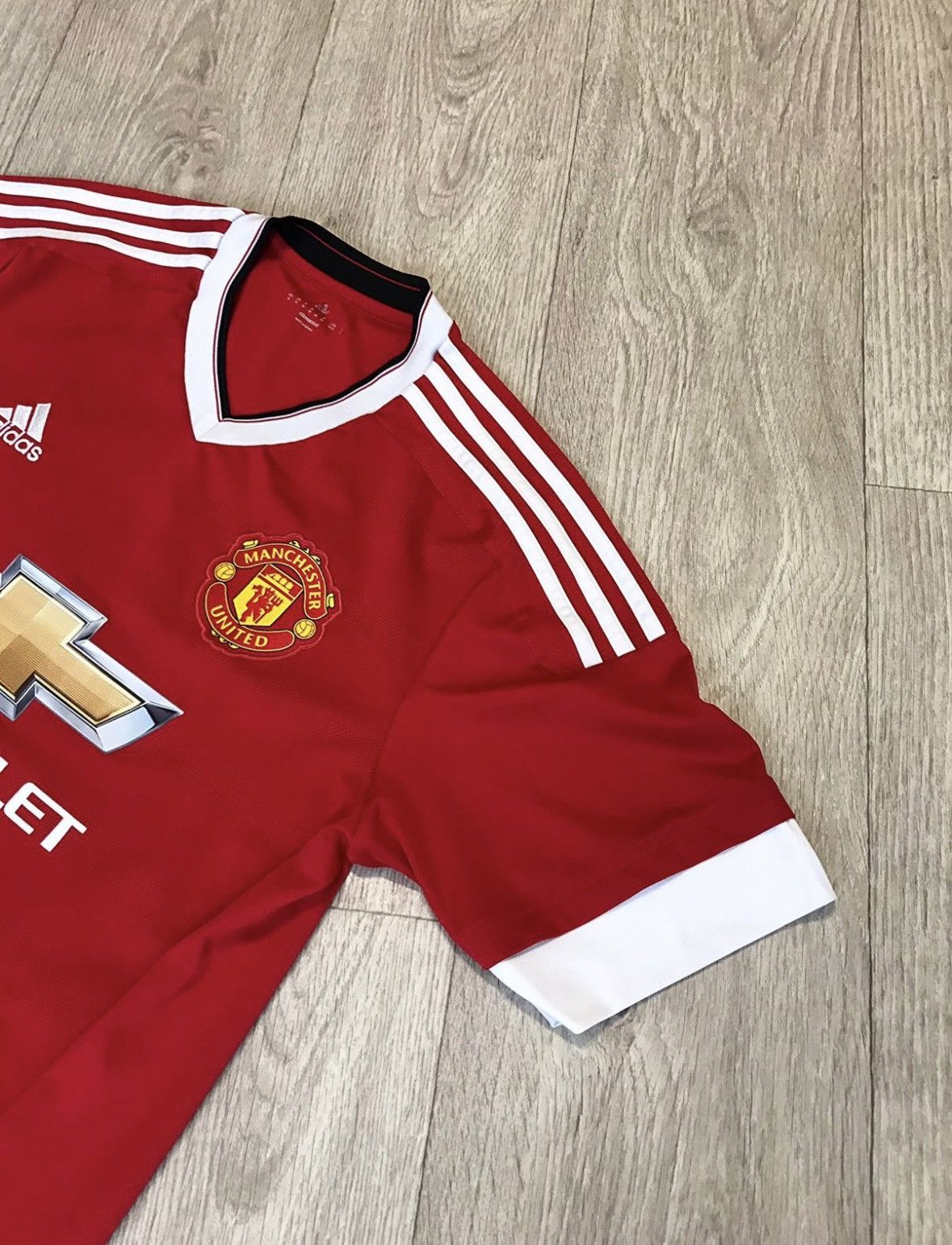 Adidas 🔷Adidas Manchester United 2015/16 Soccer jersey🔷 Size US M / EU 48-50 / 2 - 4 Thumbnail