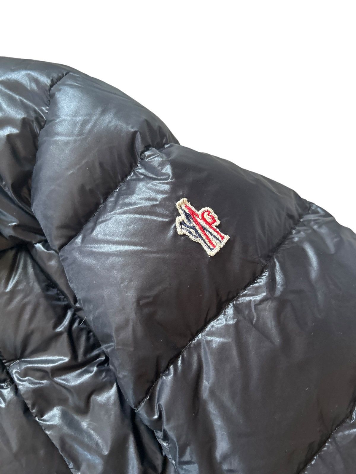 Moncler Moncler Grenoble down jacket badge puffer Size US M / EU 48-50 / 2 - 3 Thumbnail