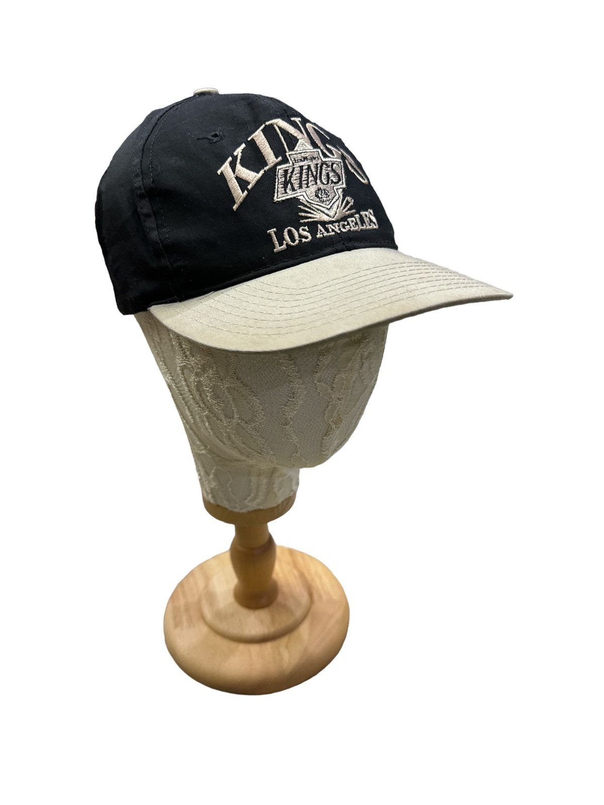 NHL VINTAGE AJD LOS ANGELES KINGS SNAPBACK HAT CAP Size ONE SIZE - 3 Thumbnail