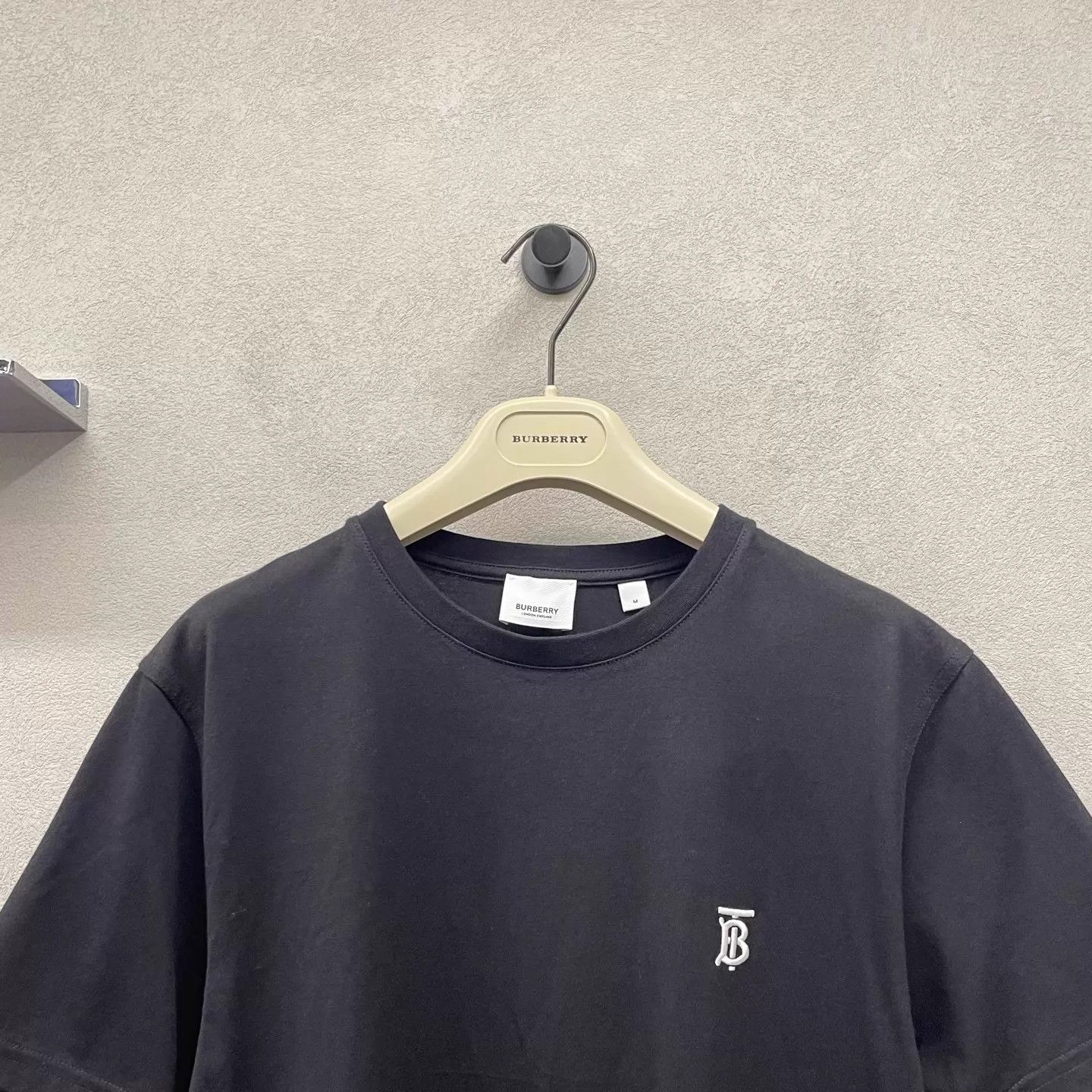 Burberry Burberry Black Short-Sleeve T-Shirt Size M Size US M / EU 48-50 / 2 - 4 Thumbnail