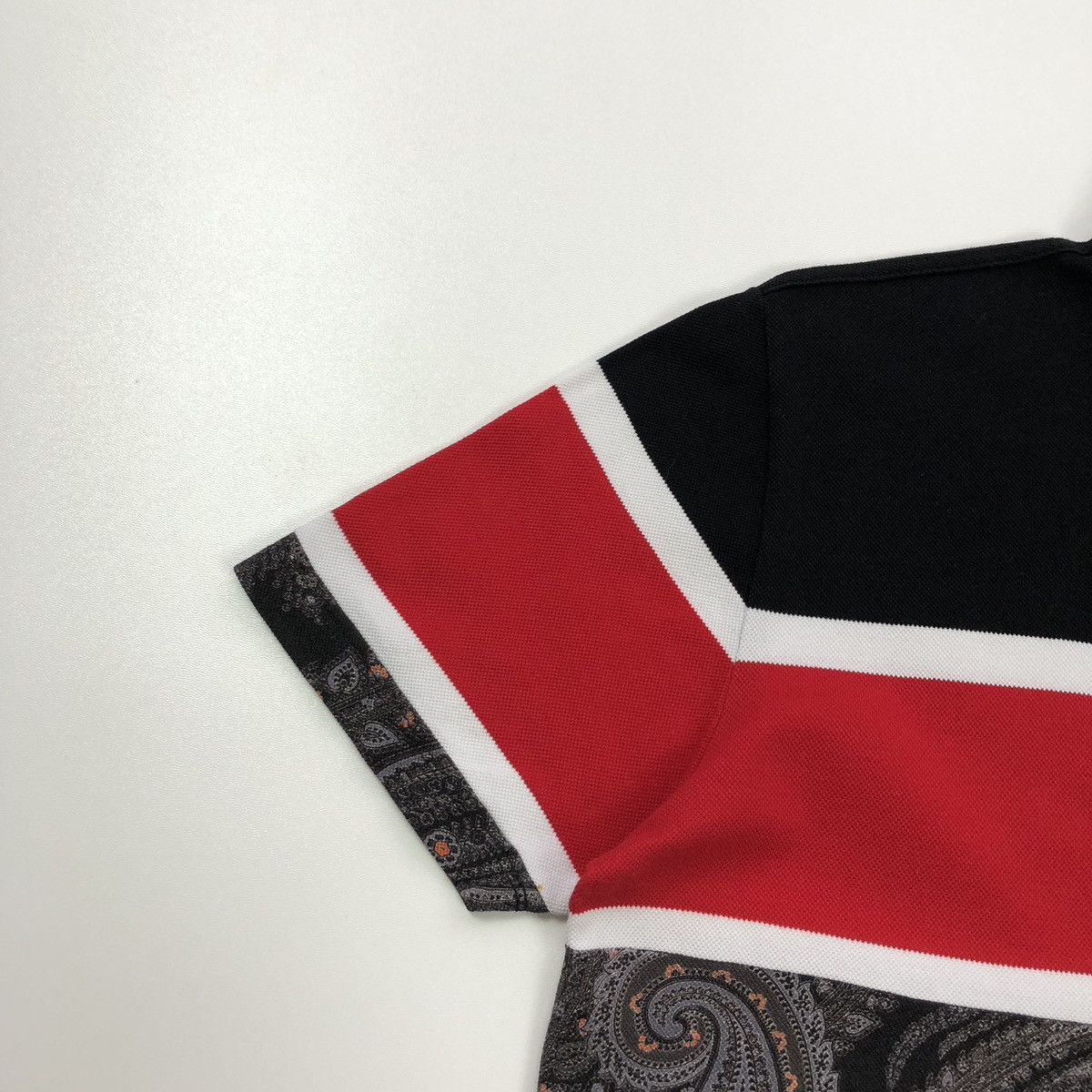 Givenchy Givenchy Paris Paisley Striped Cotton Polo Shirt Multicolor Size US S / EU 44-46 / 1 - 4 Thumbnail