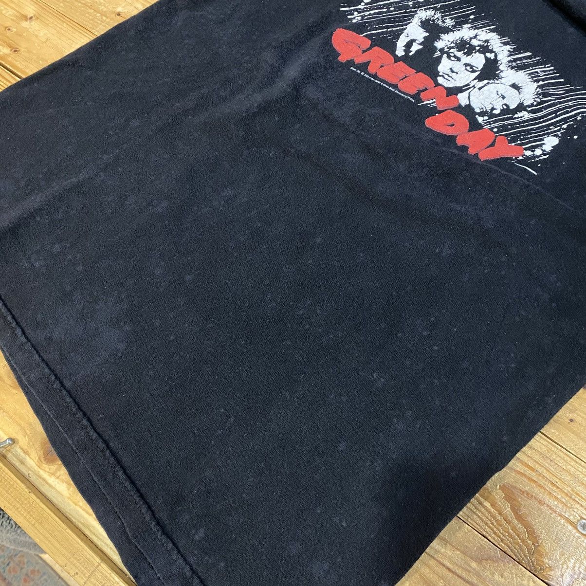 Band Tees × Vintage Vintage Green Day 2005 Tour By Cinder Block Tees Tshirt Size US M / EU 48-50 / 2 - 7 Thumbnail
