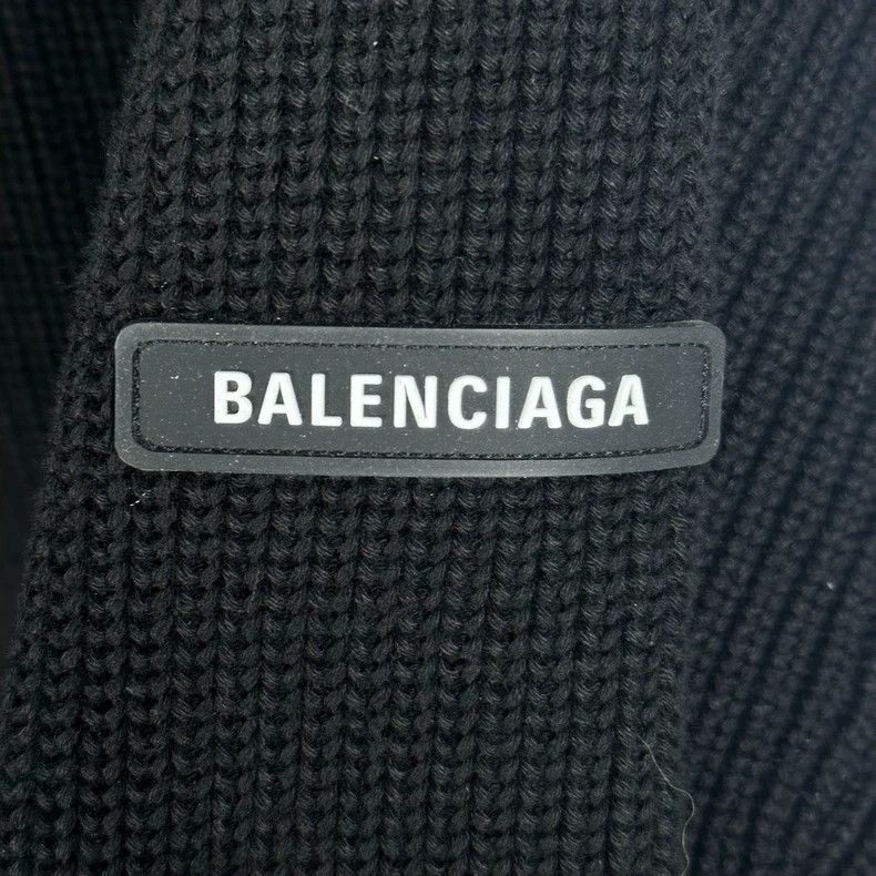 Balenciaga Balenciaga Armband fake two-piece knitted sweater Size US L / EU 52-54 / 3 - 5 Thumbnail