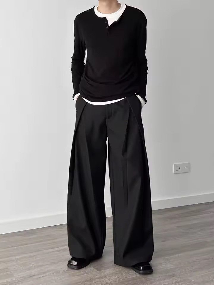 Vintage Black Wide Leg Dress Pants, Pleated Formal Trousers Size US 29 - 8 Thumbnail