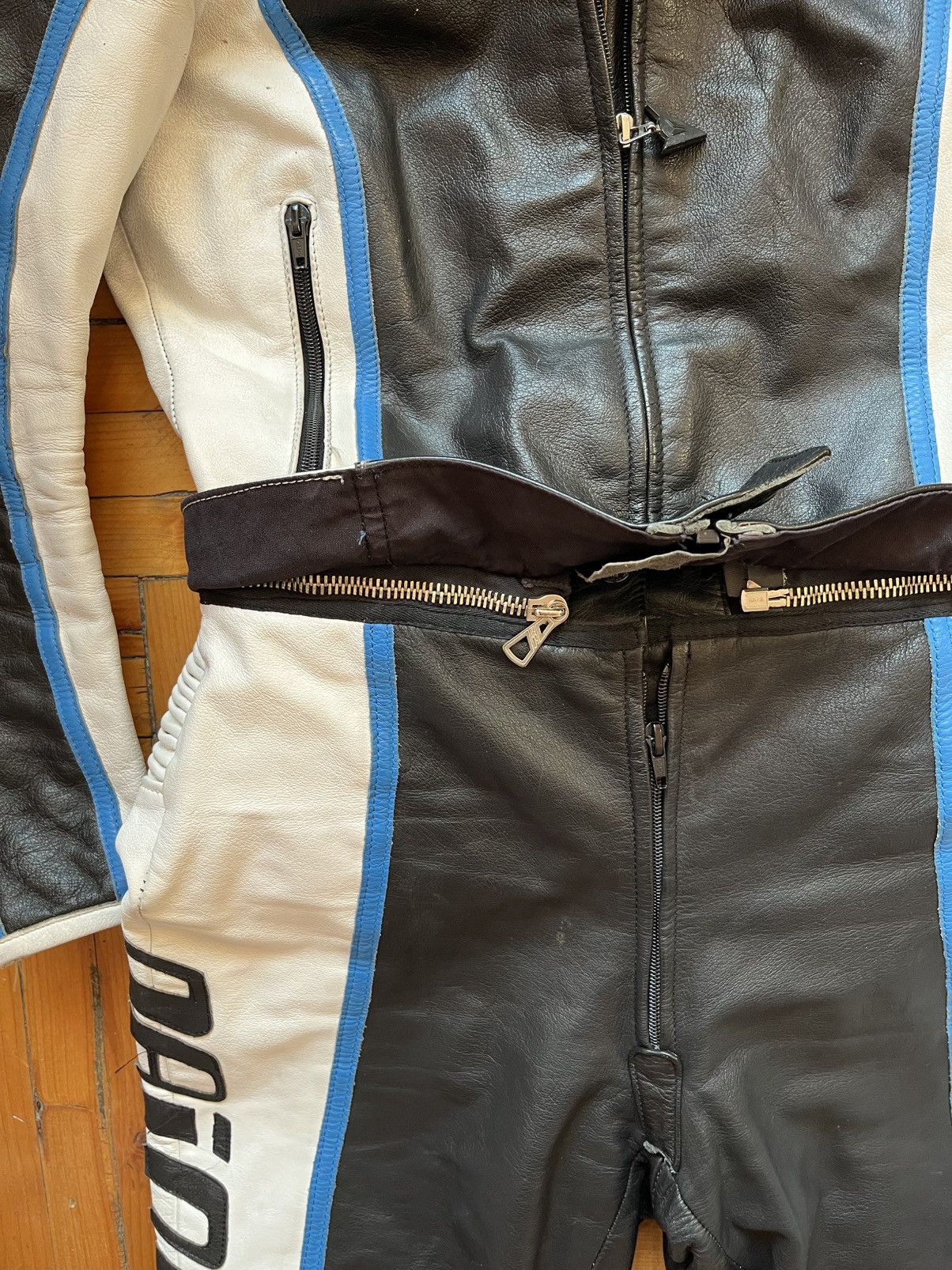 Dainese × Vintage Vintage Dainese Women's Racing Motorcycle Leather Jacket Size M / US 6-8 / IT 42-44 - 7 Thumbnail