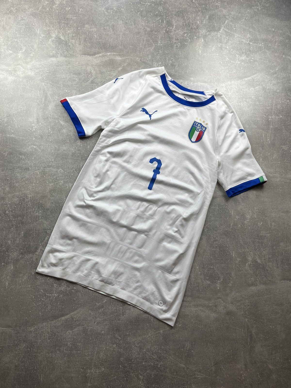 Puma Italy Puma Away Football Jersey 2018-2019 XL FIGC 4 Stars #7 Size US XL / EU 56 / 4 - 1 Thumbnail