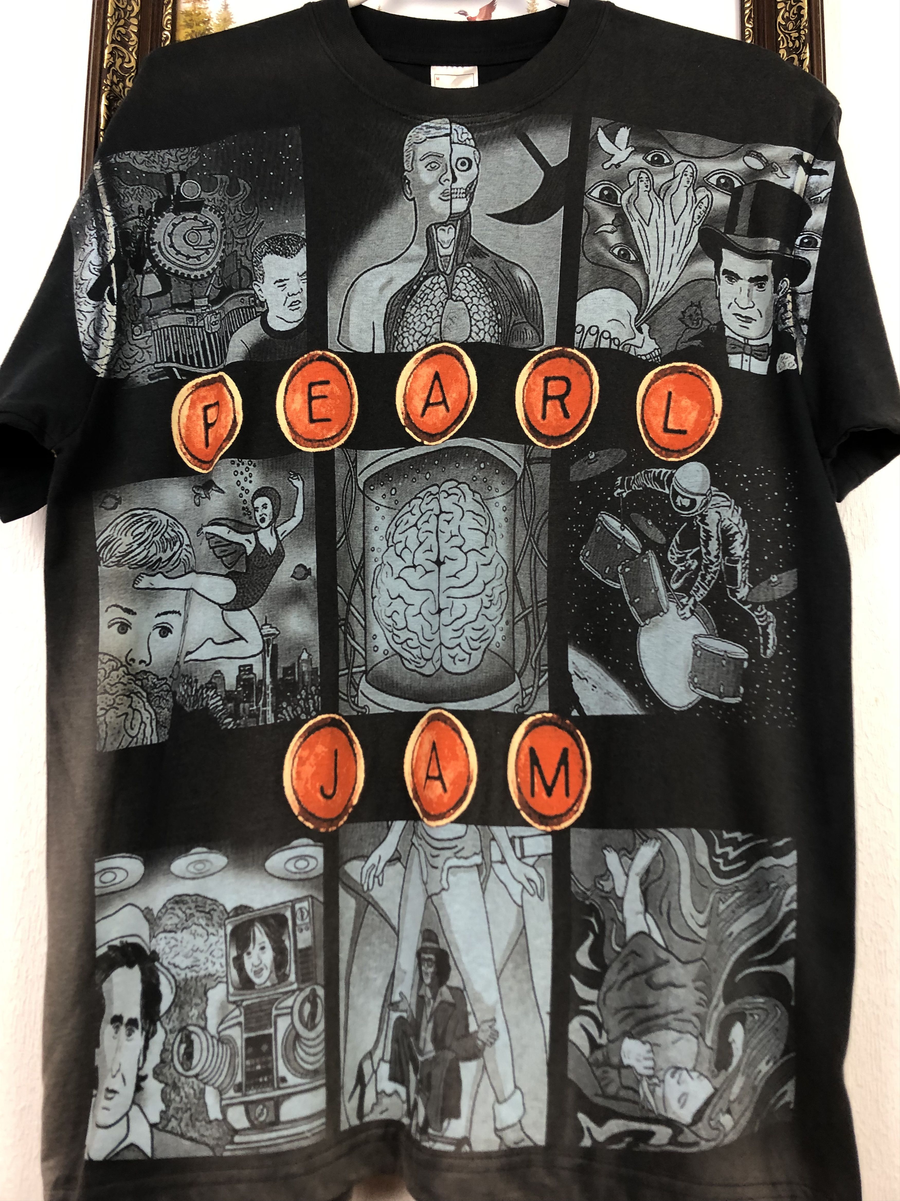 Band Tees × Vintage Vintage Pearl Jam Backspaces Band Shirt Over Print Tee Size US M / EU 48-50 / 2 - 3 Thumbnail