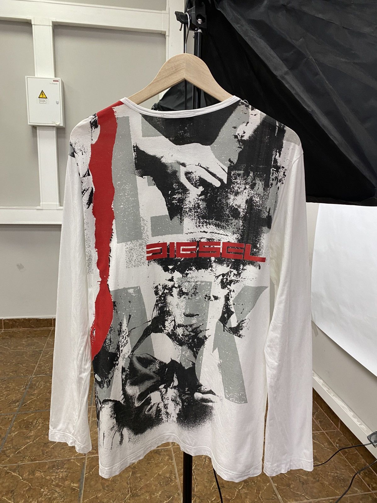 Diesel 🇺🇸 Vintage 90 Diesel Indian Friendship OF Peoples Long Sleeve Size US L / EU 52-54 / 3 - 1 Thumbnail