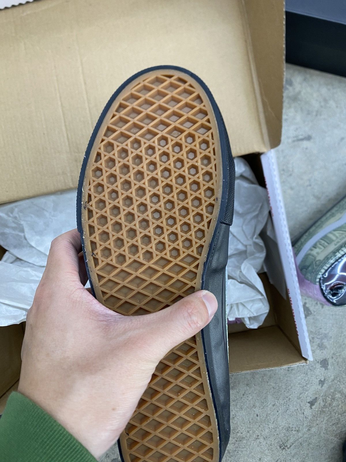 Supreme × Vans Supreme Vans Grosso M Dollar Bills Pink Size US 10.5 / EU 43-44 - 9 Thumbnail