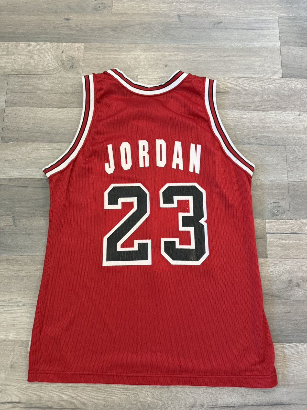 Champion Vintage MICHAEL JORDAN Chicago Bulls Champion Size 44 (L) Size US L / EU 52-54 / 3 - 2 Thumbnail