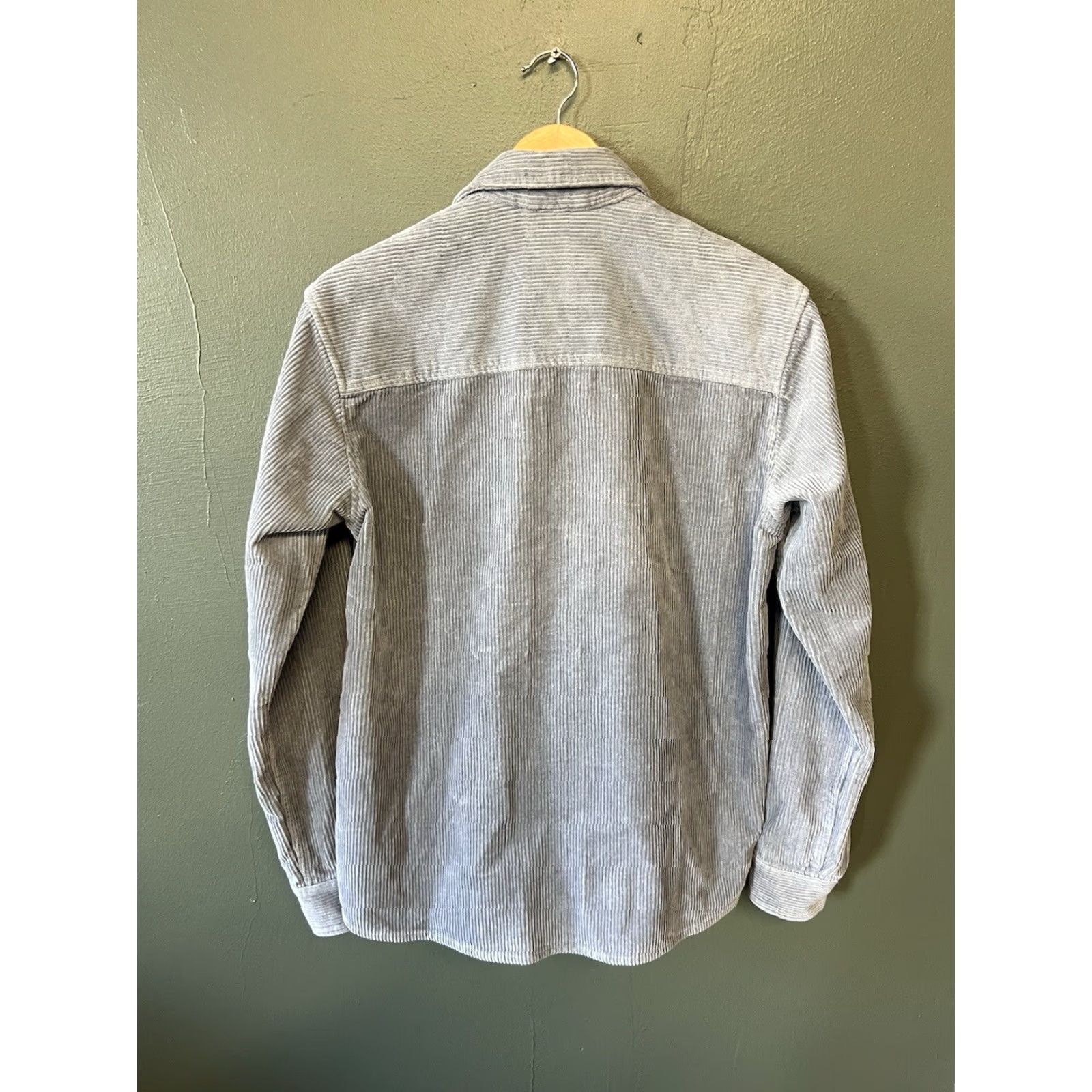 Zara Zara Blue Womens Corduroy Long Sleeve Button Up Jacket Size Small User: Zara Blue Womens Corduroy Long Sleeve Button Up Jacket Size Small Size S / US 4 / IT 40 - 2 Thumbnail