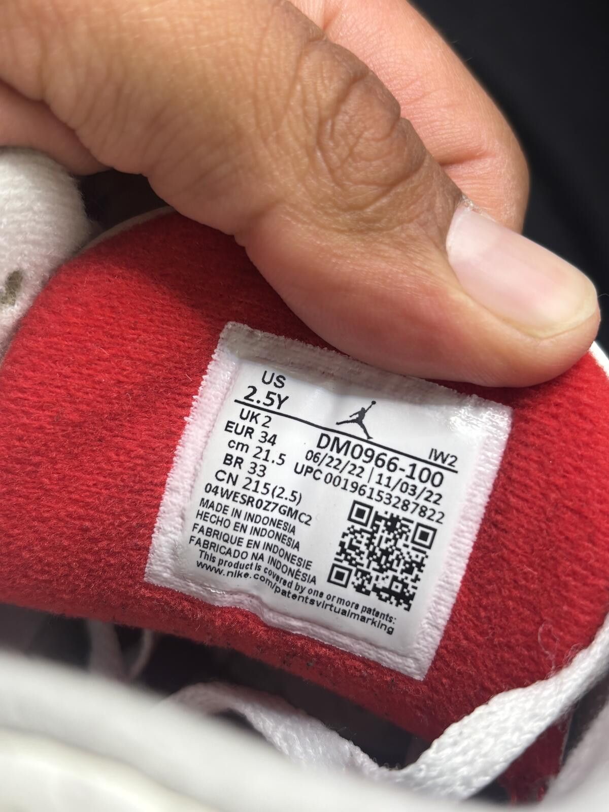 Jordan Brand Air Jordan 3 white cement reimagined PS Size US 5 / EU 37 - 6 Thumbnail