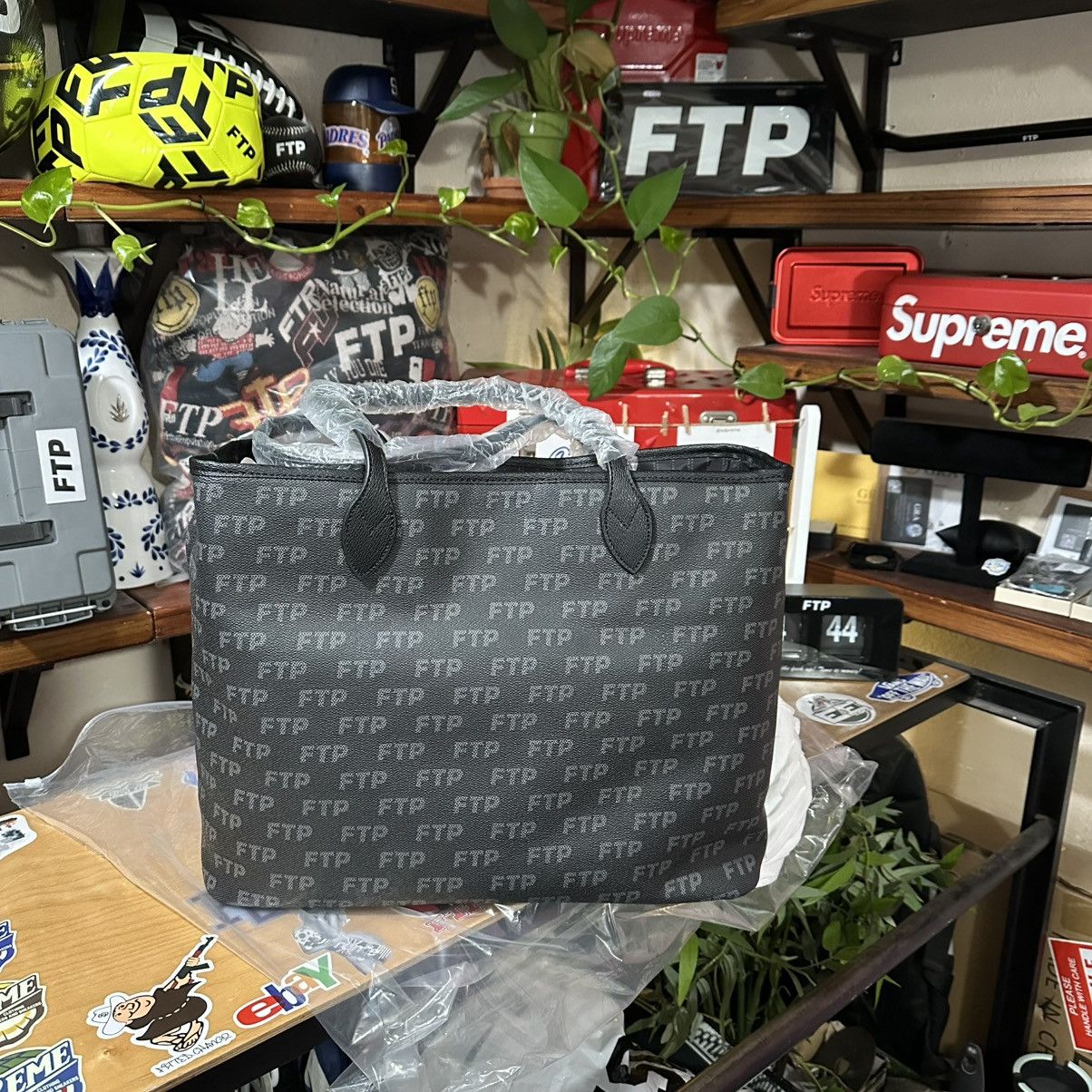 Fuck The Population Ftp ladies bag black Size ONE SIZE - 1 Thumbnail