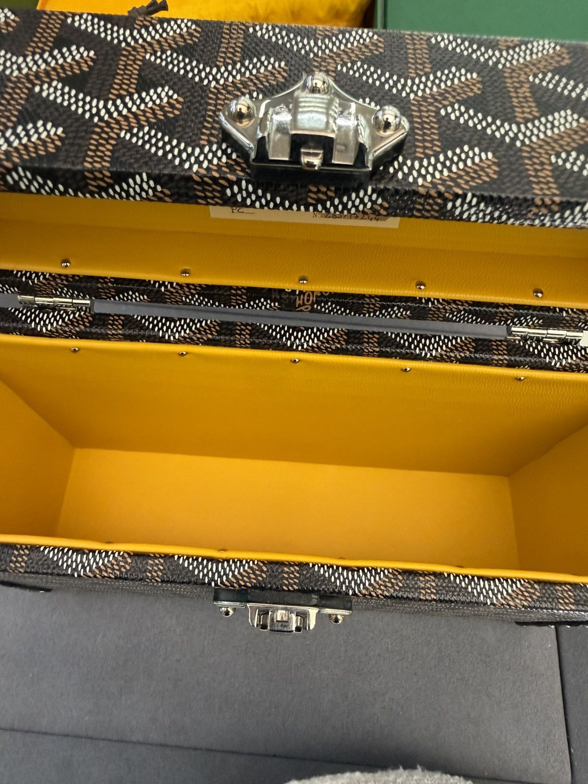 Goyard Goyard Trunk Bag Crossbody Black NEW + Shoulder strap Size ONE SIZE - 13 Thumbnail