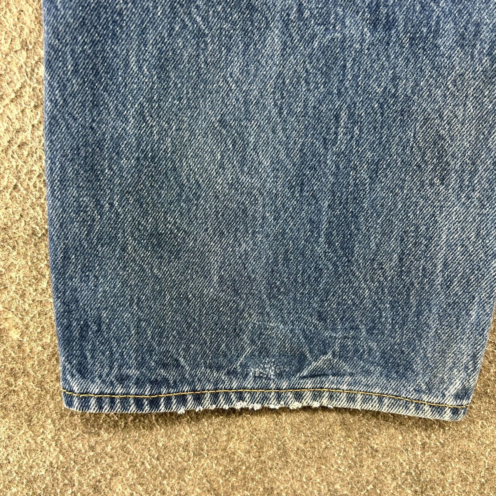 Levi's Levi's 501 Jeans Mens 36x34 Blue Straight Regular Medium Wash Cotton Denim 5-Pocket Button Fly Size US 36 / EU 52 - 6 Thumbnail
