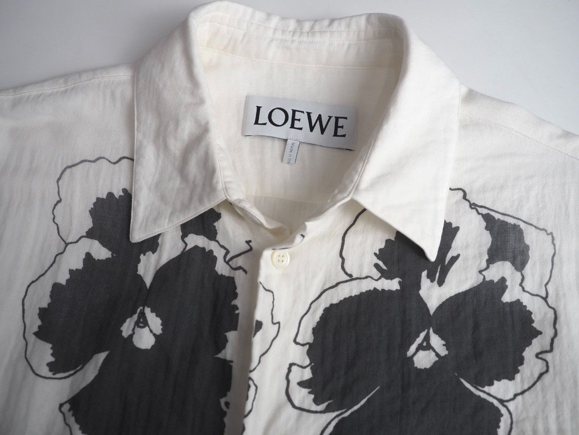 Loewe Loewe 21AW Oversized Joe Brainard Flowers Print Shirt Size US S / EU 44-46 / 1 - 5 Thumbnail