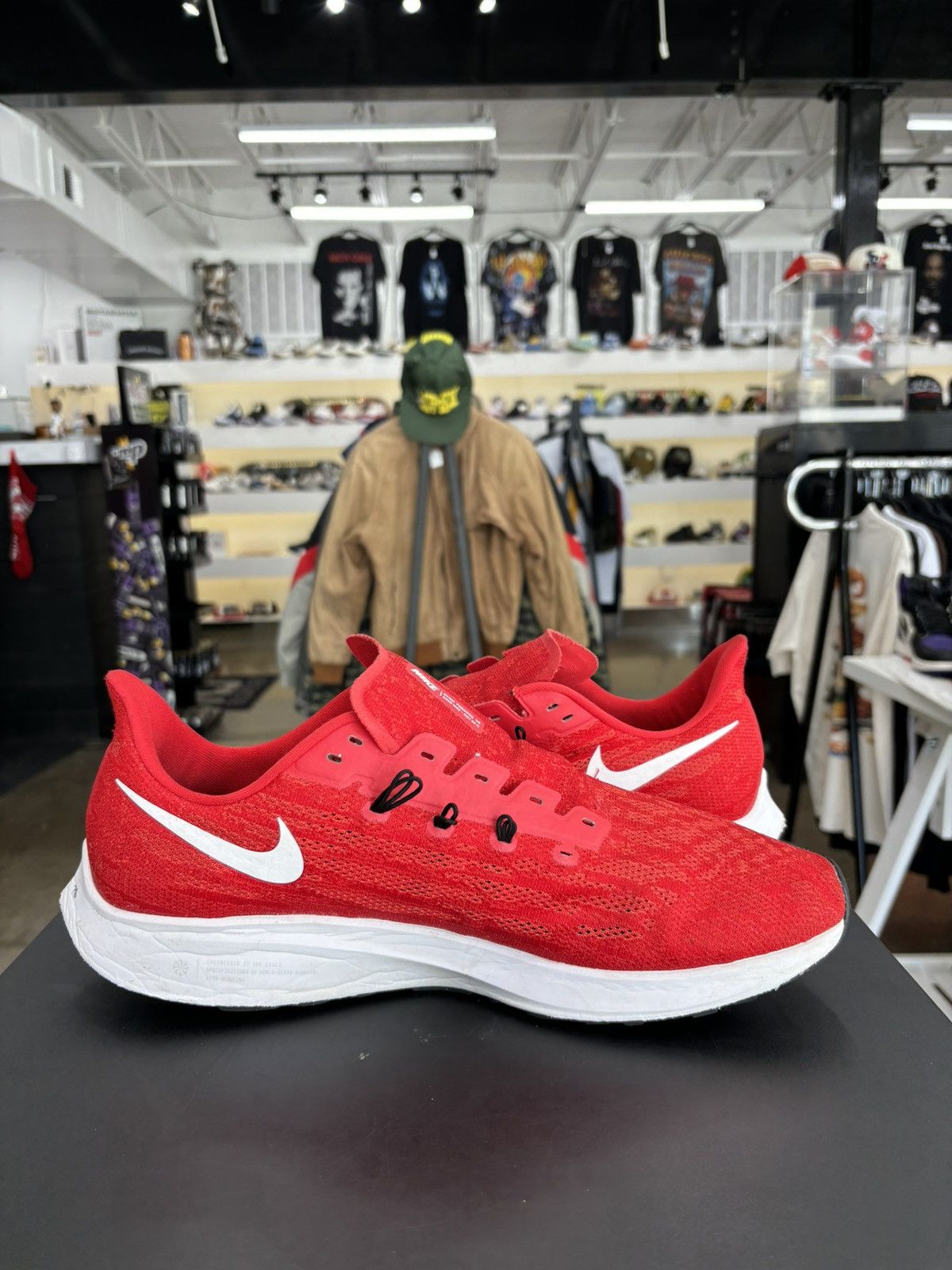 Nike Nike Air Pegasus 36 University Red Sz. 14 Size US 14 / EU 47 - 4 Thumbnail
