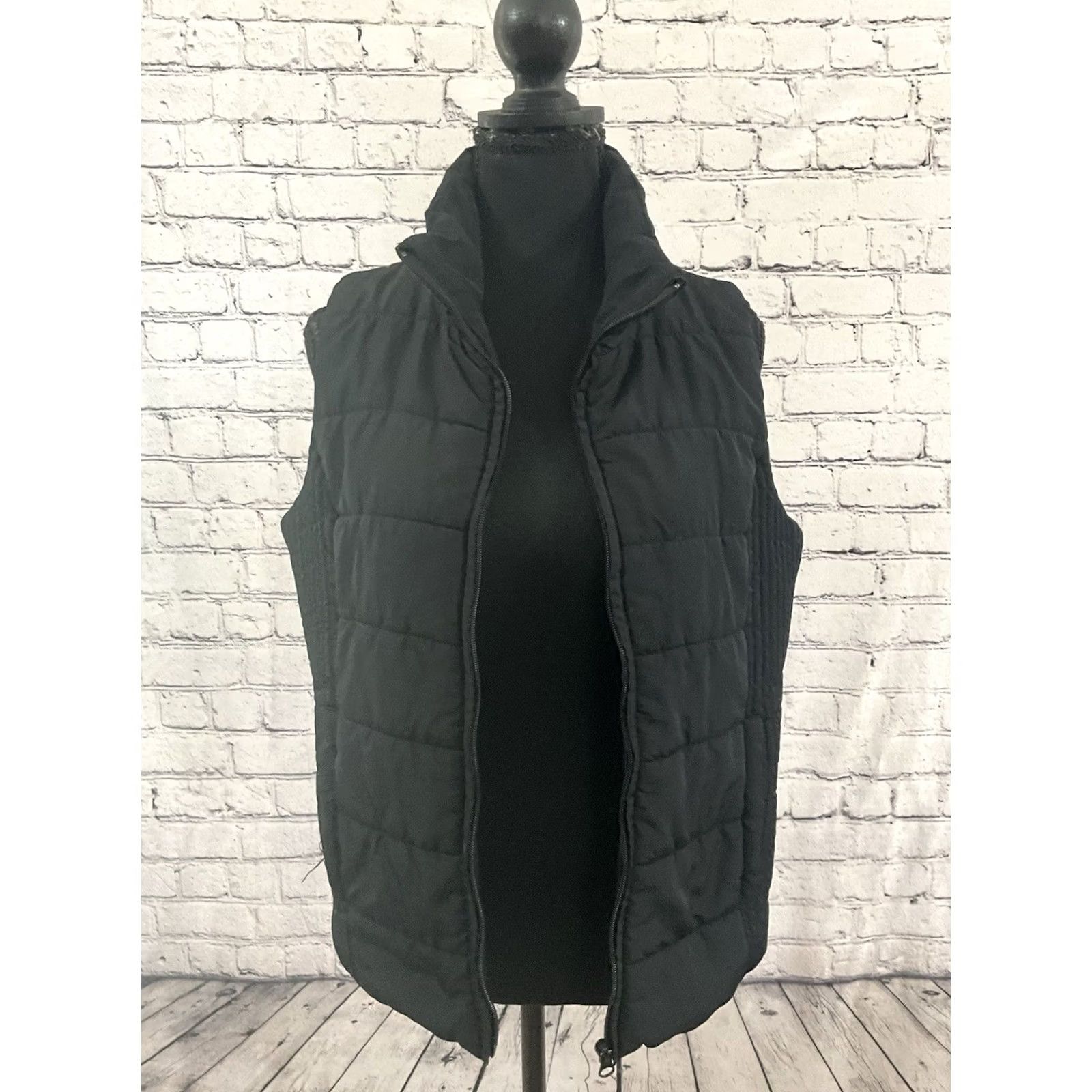 Vintage VINTAGE NY & Company Zip Front Puffer Vest Black Women Sz S NWOT Size S / US 4 / IT 40 - 4 Thumbnail