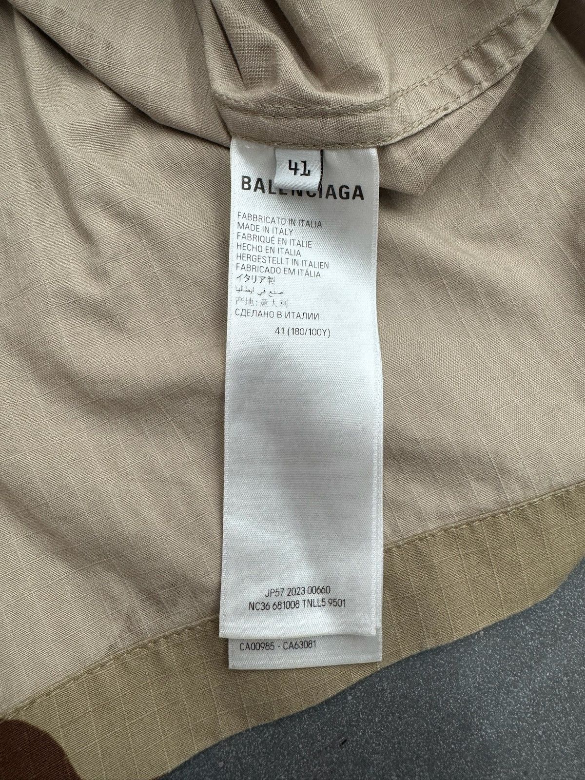 Balenciaga Balenciaga Camo Oversized Cargo Shirt - Size 41 Size US XXL / EU 58 / 5 - 6 Thumbnail
