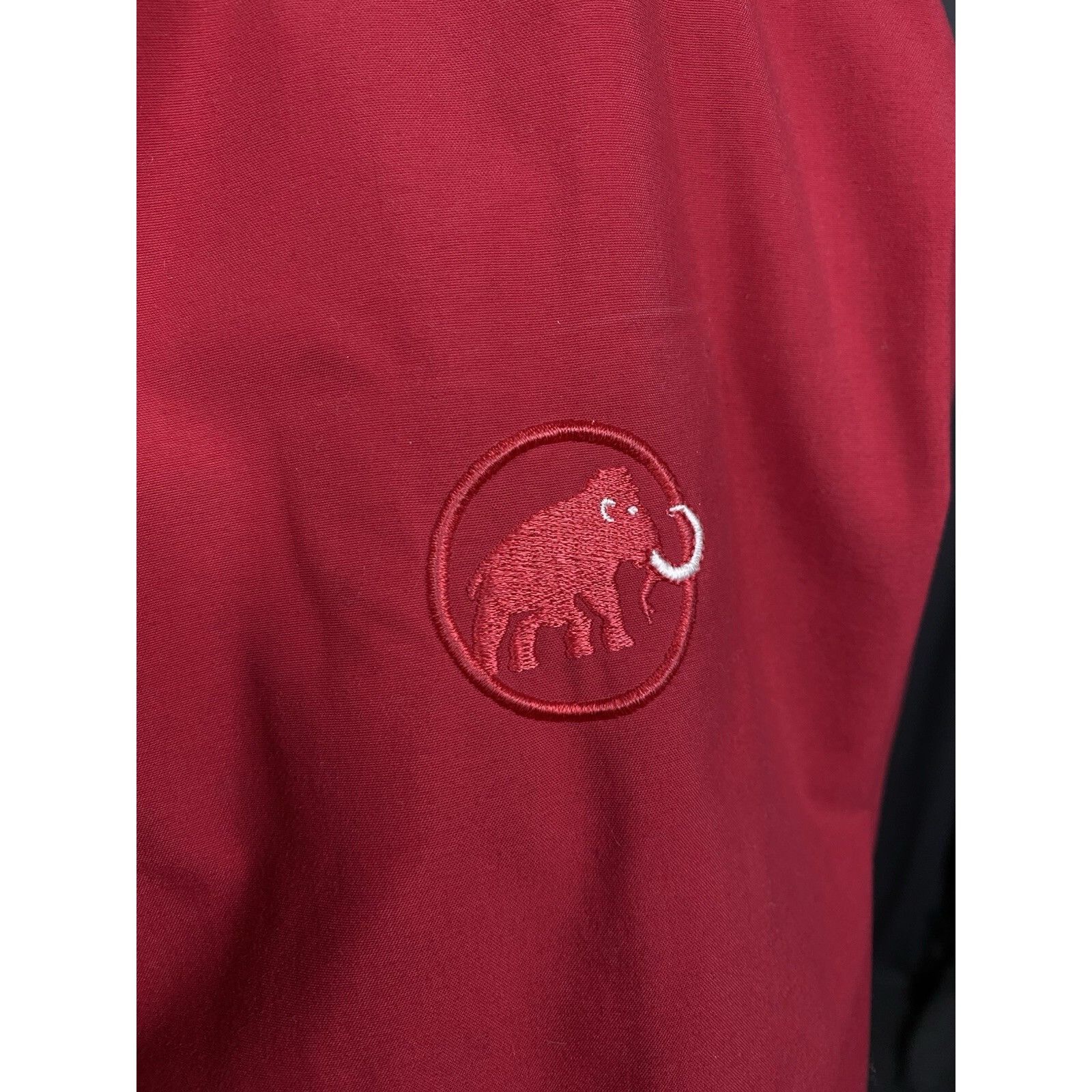 Mammut Mammut Gore-Tex XCR Men's Red Waterproof Windbreaker Jacket Size US S / EU 44-46 / 1 - 11 Thumbnail
