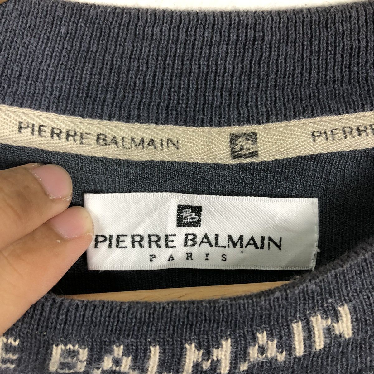 Japanese Brand 🔥Vintage Pierre Balmain Paris Sweatshirt Crewneck Big Logo Size US M / EU 48-50 / 2 - 10 Thumbnail
