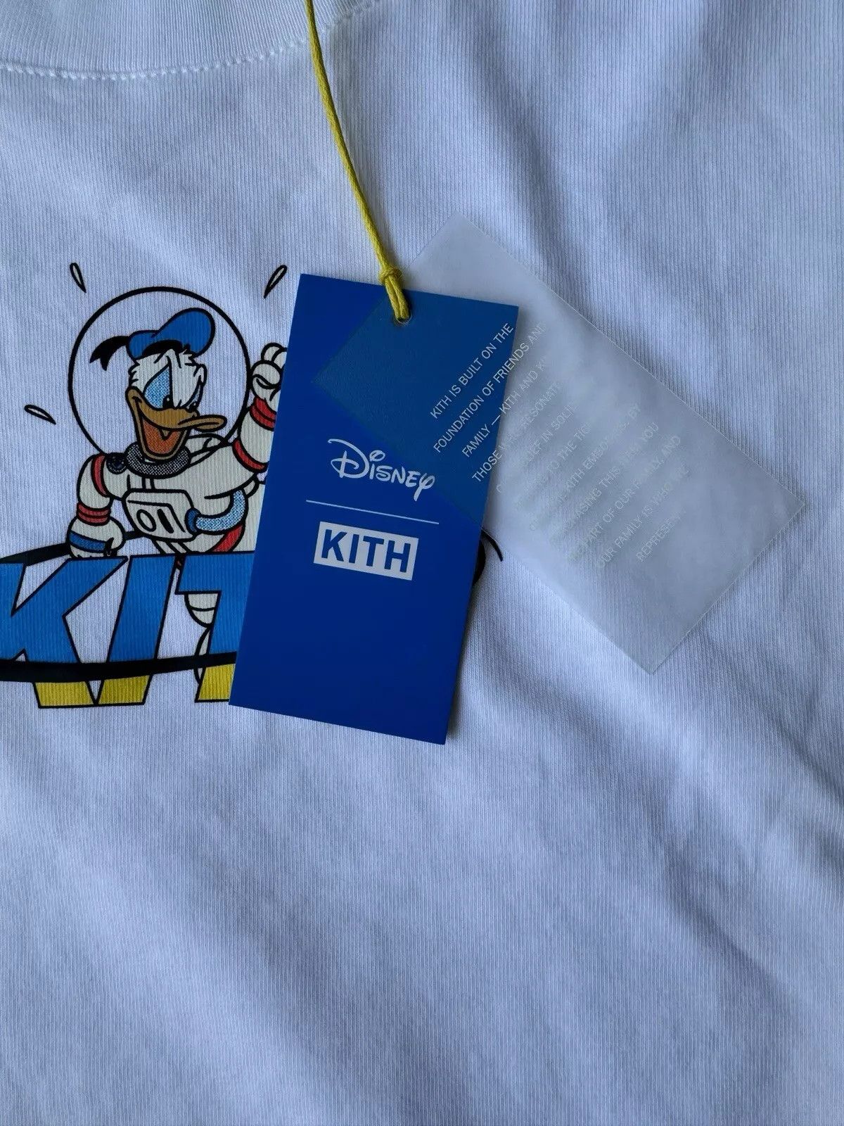 Kith KITH x Disney - Donald Duck Astronaut Logo Tee White T-Shirt Size US L / EU 52-54 / 3 - 5 Thumbnail