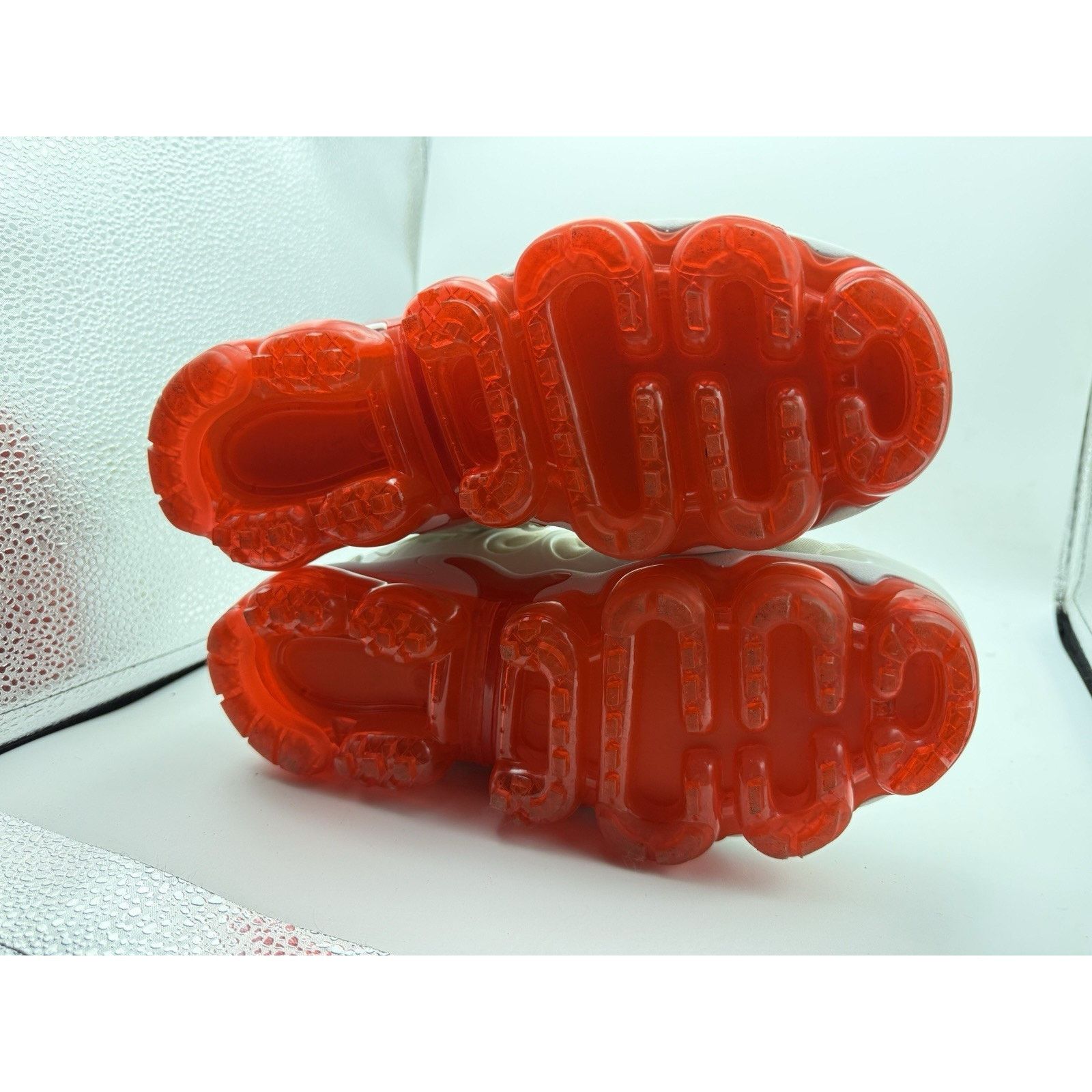 Nike Nike Air Vapormax Plus Mens 8 White University Red Sneakers Size US 8 / EU 41 - 7 Thumbnail