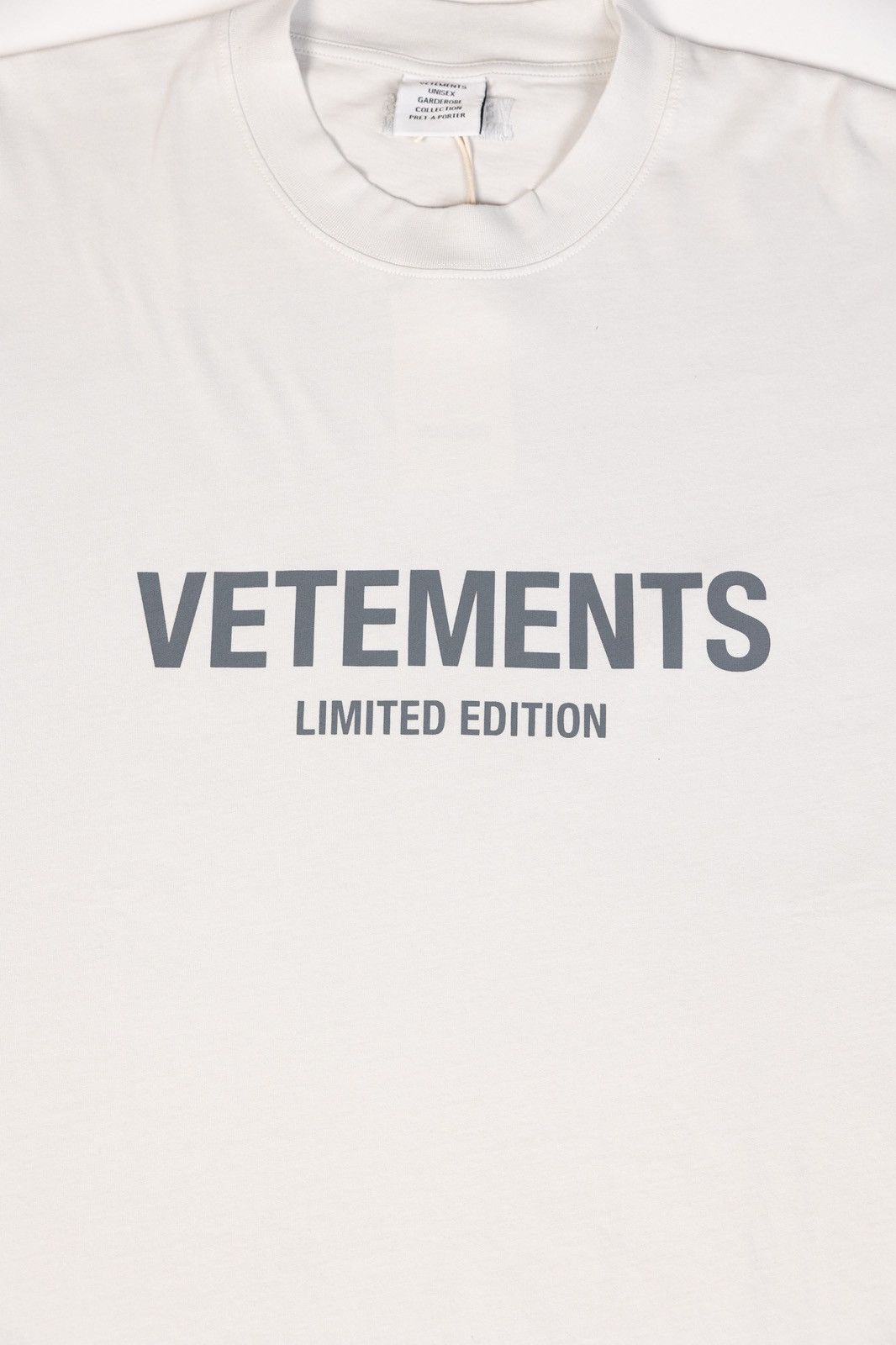Vetements Vetements Limited Edition Tee Size US M / EU 48-50 / 2 - 2 Thumbnail