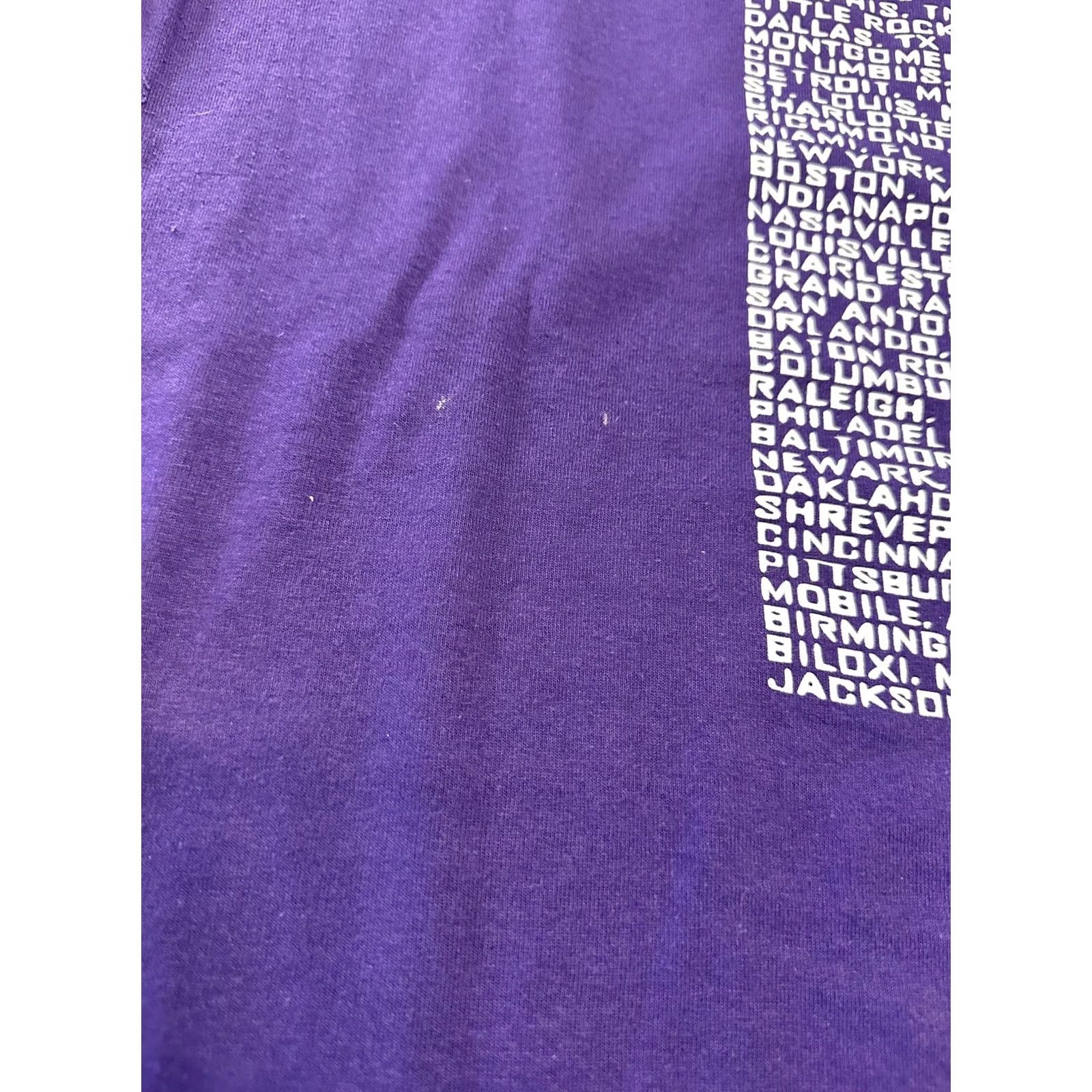 Fruit Of The Loom R. Kelly Tour T-Shirt Live Delta Pro Weight XL Purple Cotton Fruit of the Loom Regular Men Short Sleeve Logo Print Vintage? Size US XL / EU 56 / 4 - 7 Thumbnail