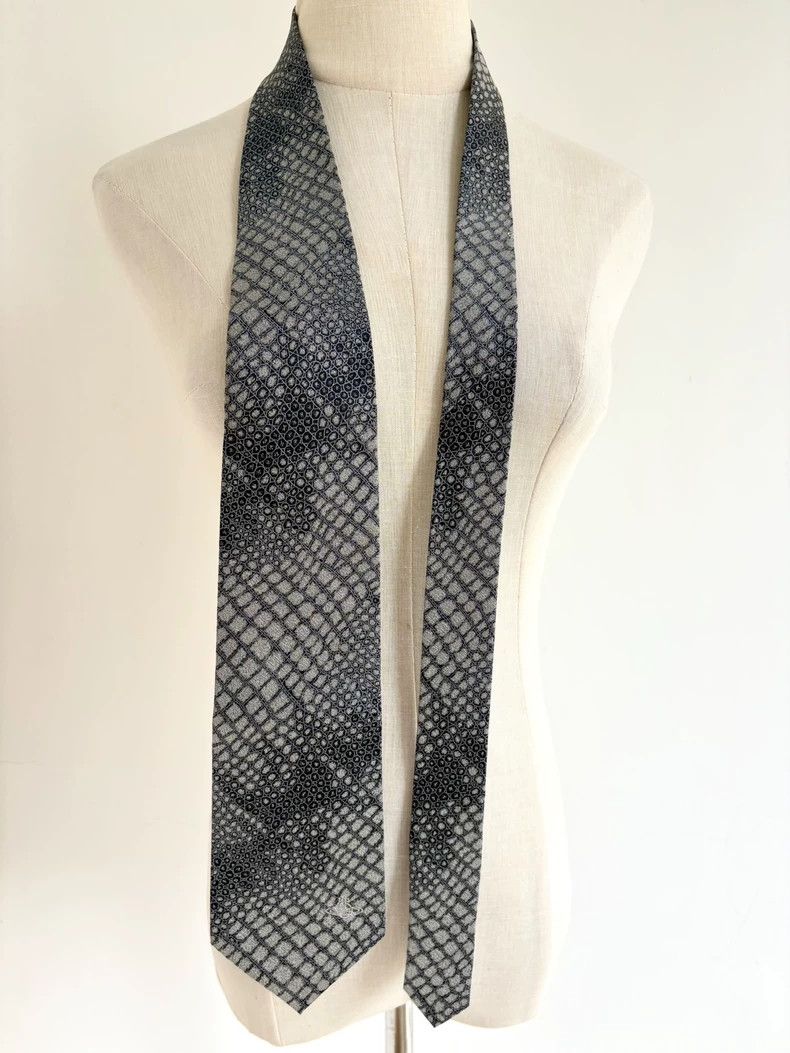 Vivienne Westwood Vivienne Westwood Grayish-blue gradient Saturnian collar Size ONE SIZE - 3 Thumbnail
