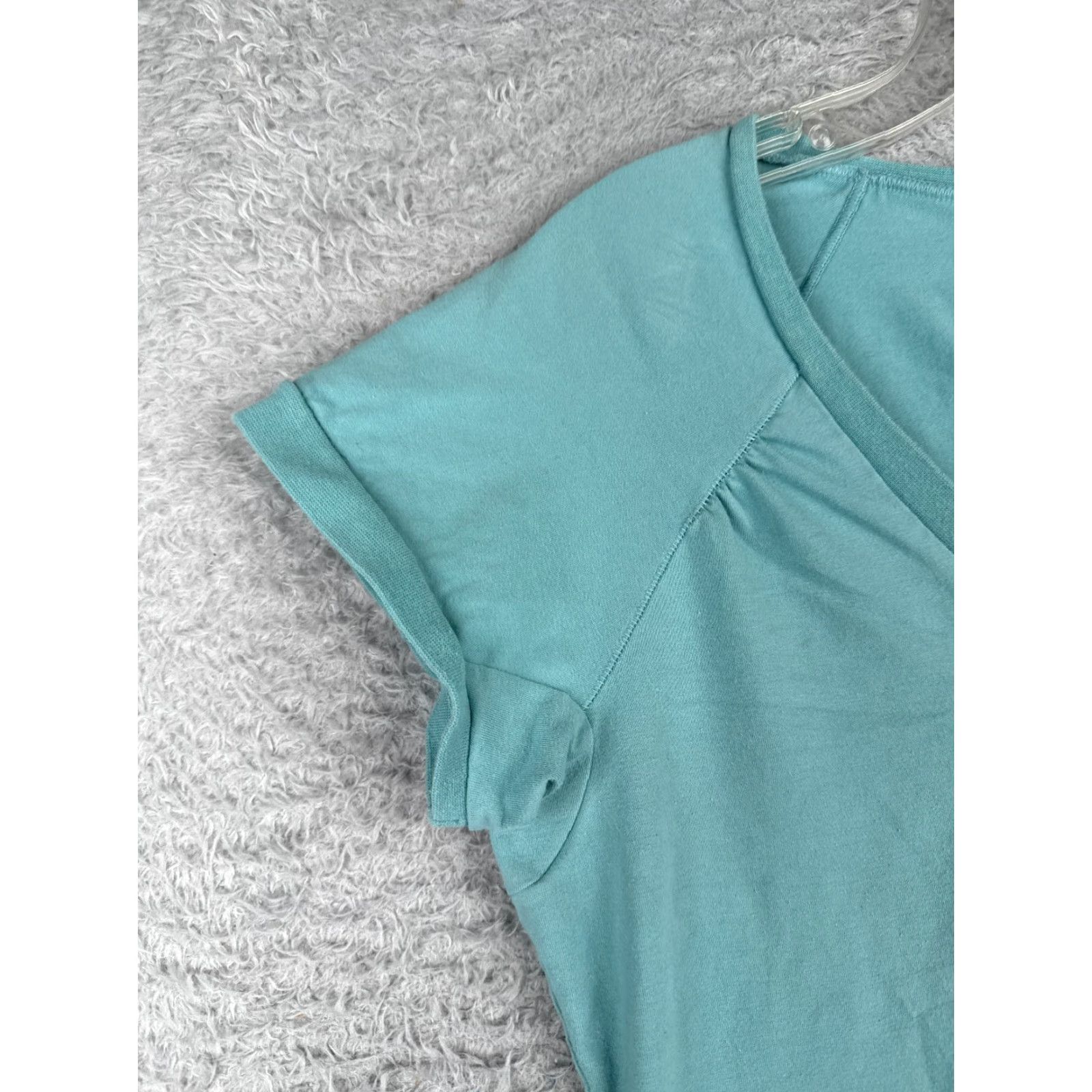 The North Face The North Face Shirt Women L Blue Floral Short Sleeve V-Neck Cotton Blend Size L / US 10 / IT 46 - 3 Thumbnail
