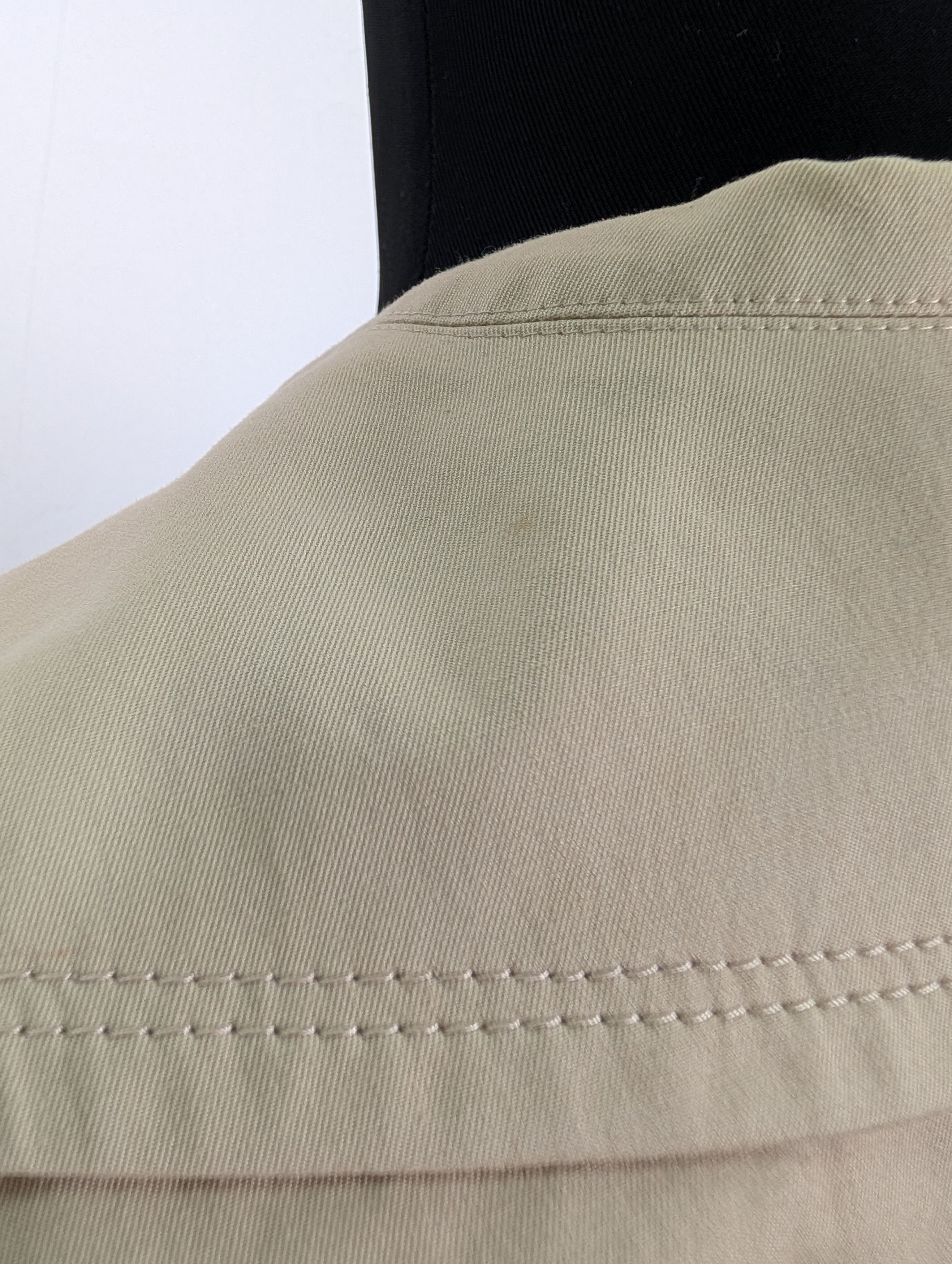 Burberry Burberry Blue Label Beige Cropped Jacket Size XS / US 0-2 / IT 36-38 - 8 Thumbnail