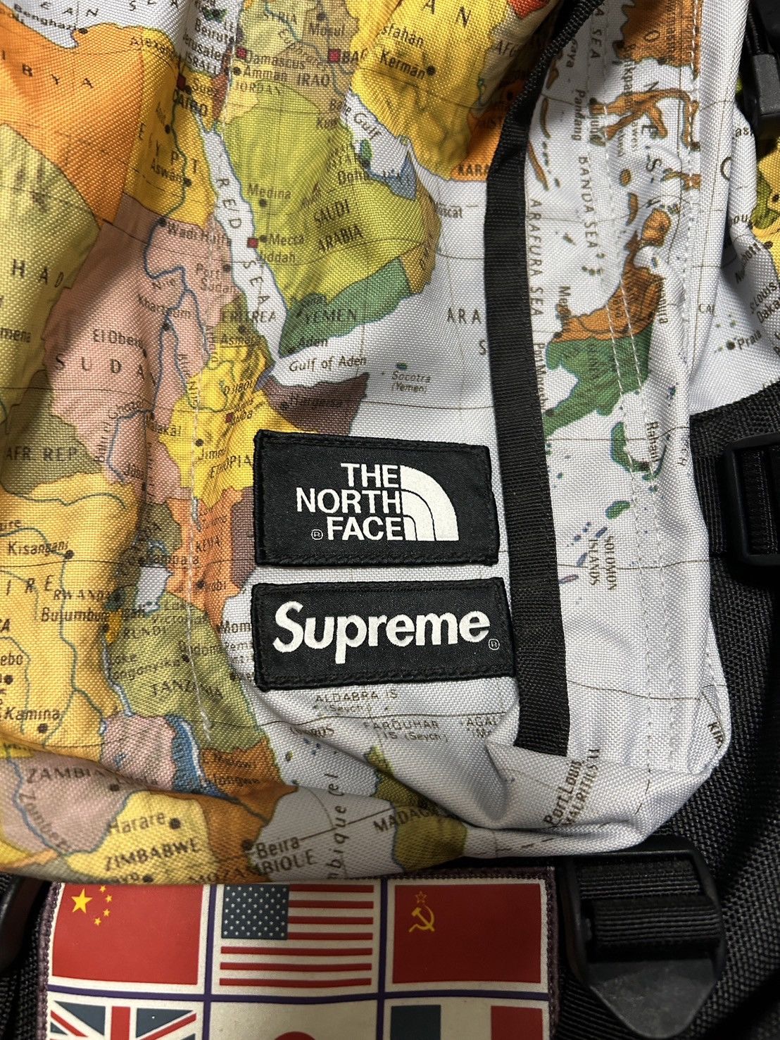 Supreme × The North Face [RARE] Supreme The North Face Expedition Maps Backpack Size ONE SIZE - 4 Thumbnail